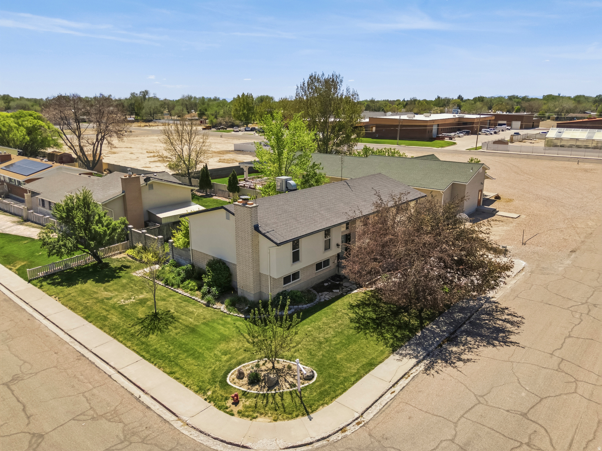 PENDRAY ESTATES - Residential