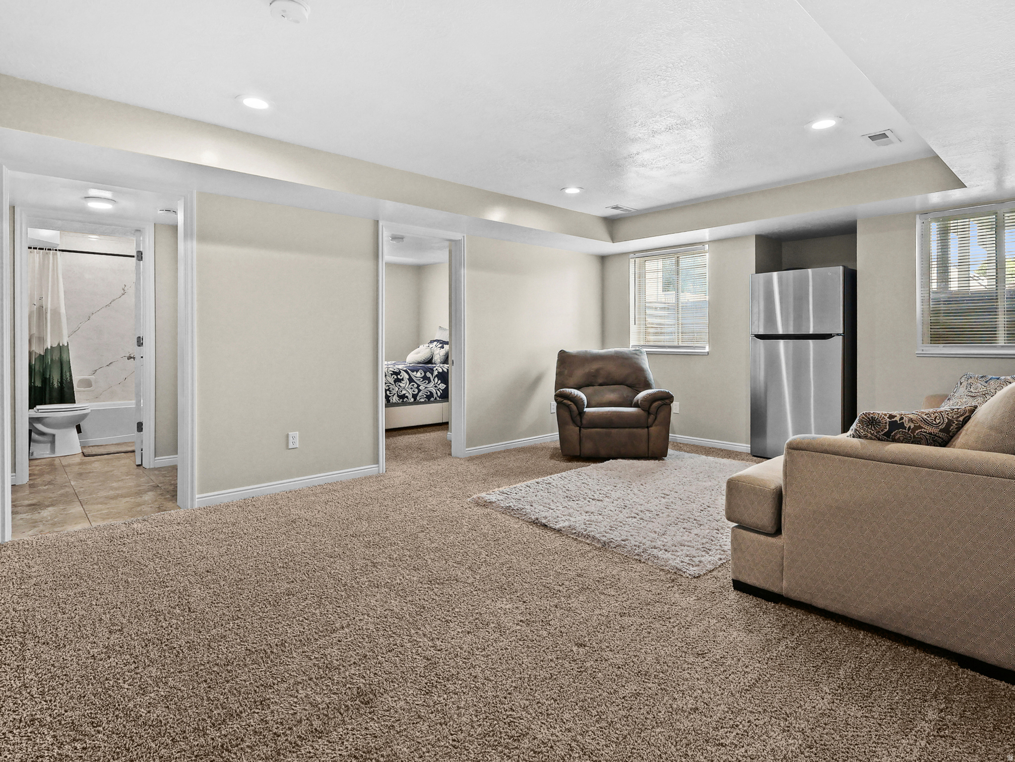 CIRCLE J ESTATES - Residential
