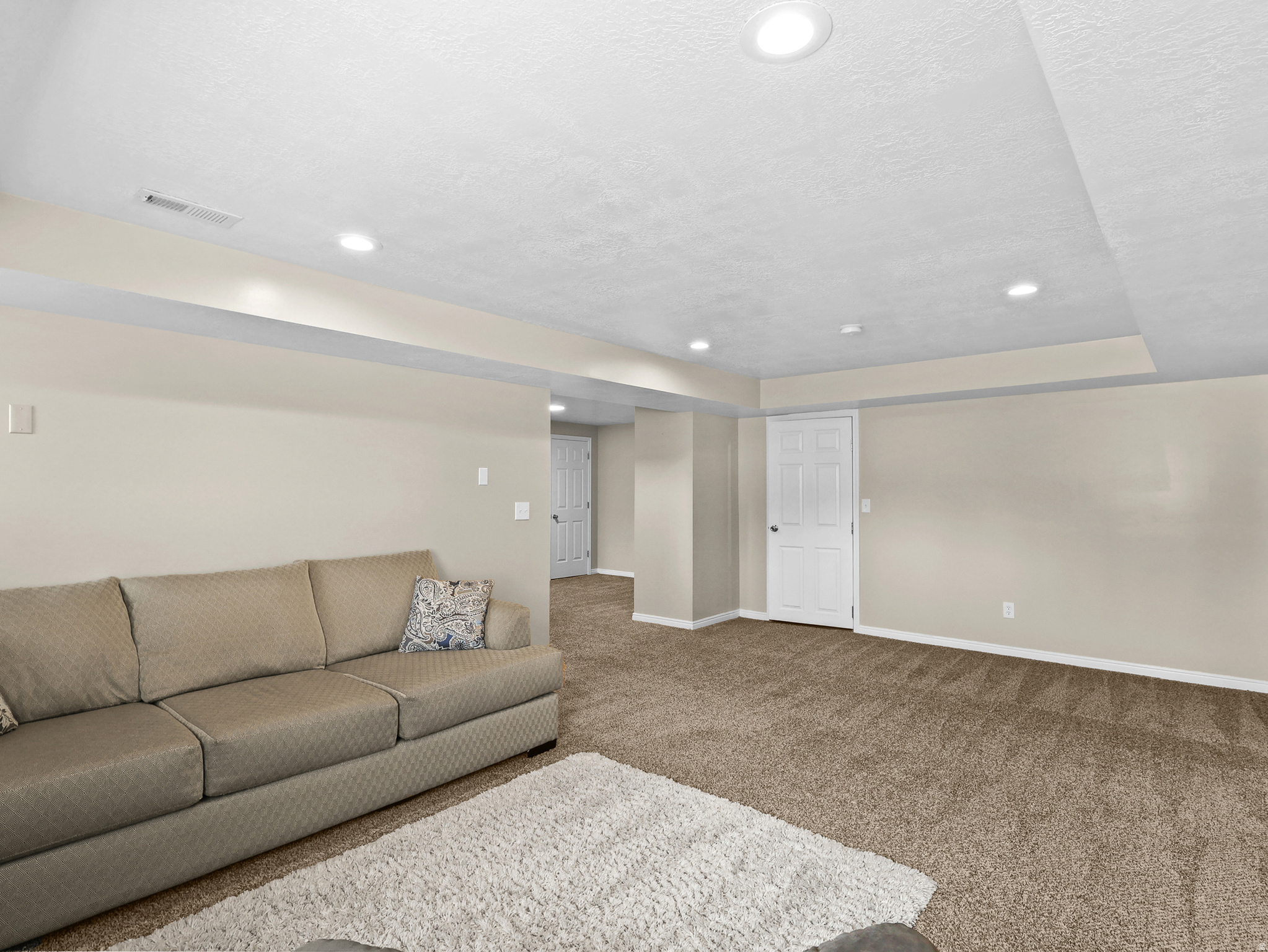 CIRCLE J ESTATES - Residential