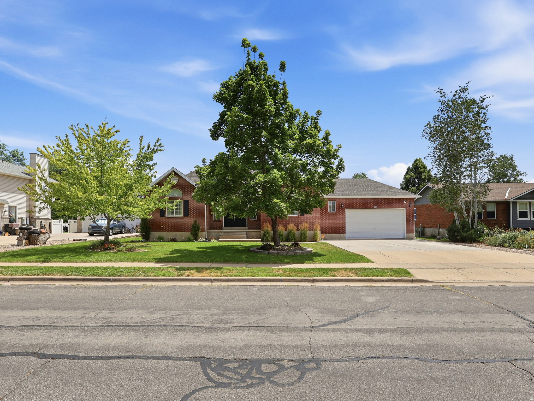 CIRCLE J ESTATES - Residential