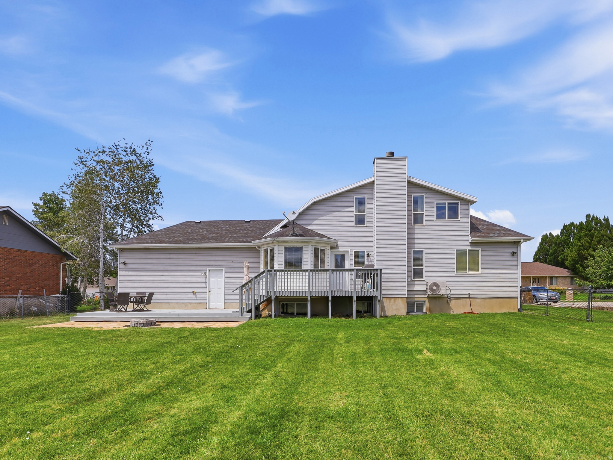 CIRCLE J ESTATES - Residential