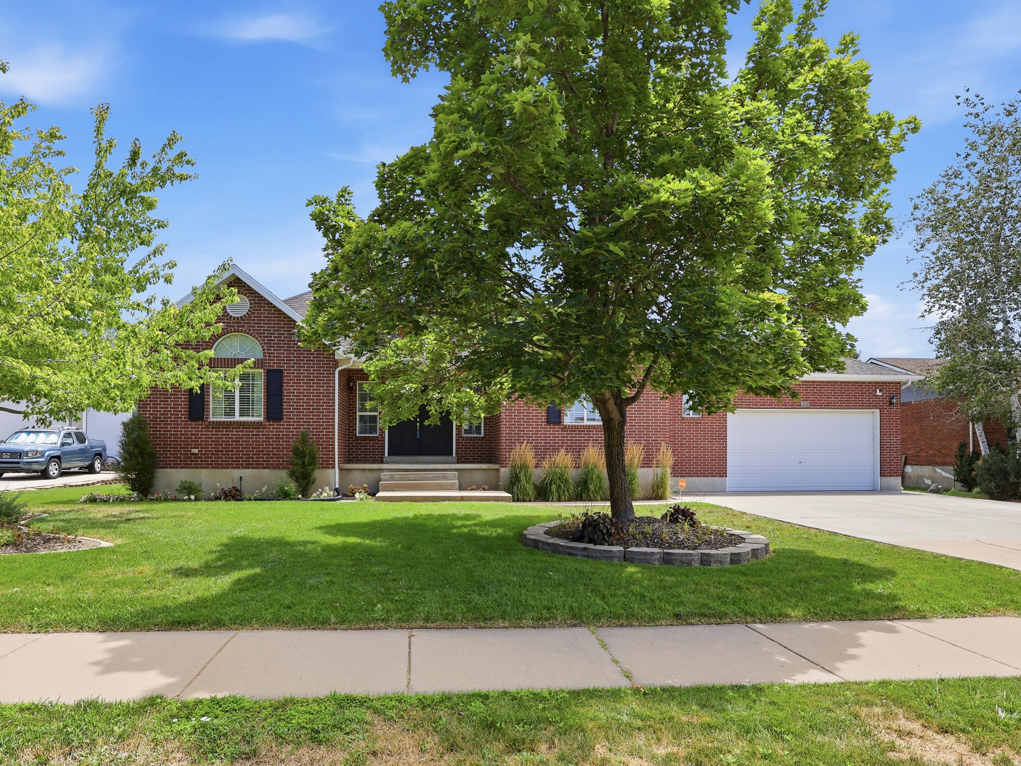 CIRCLE J ESTATES - Residential