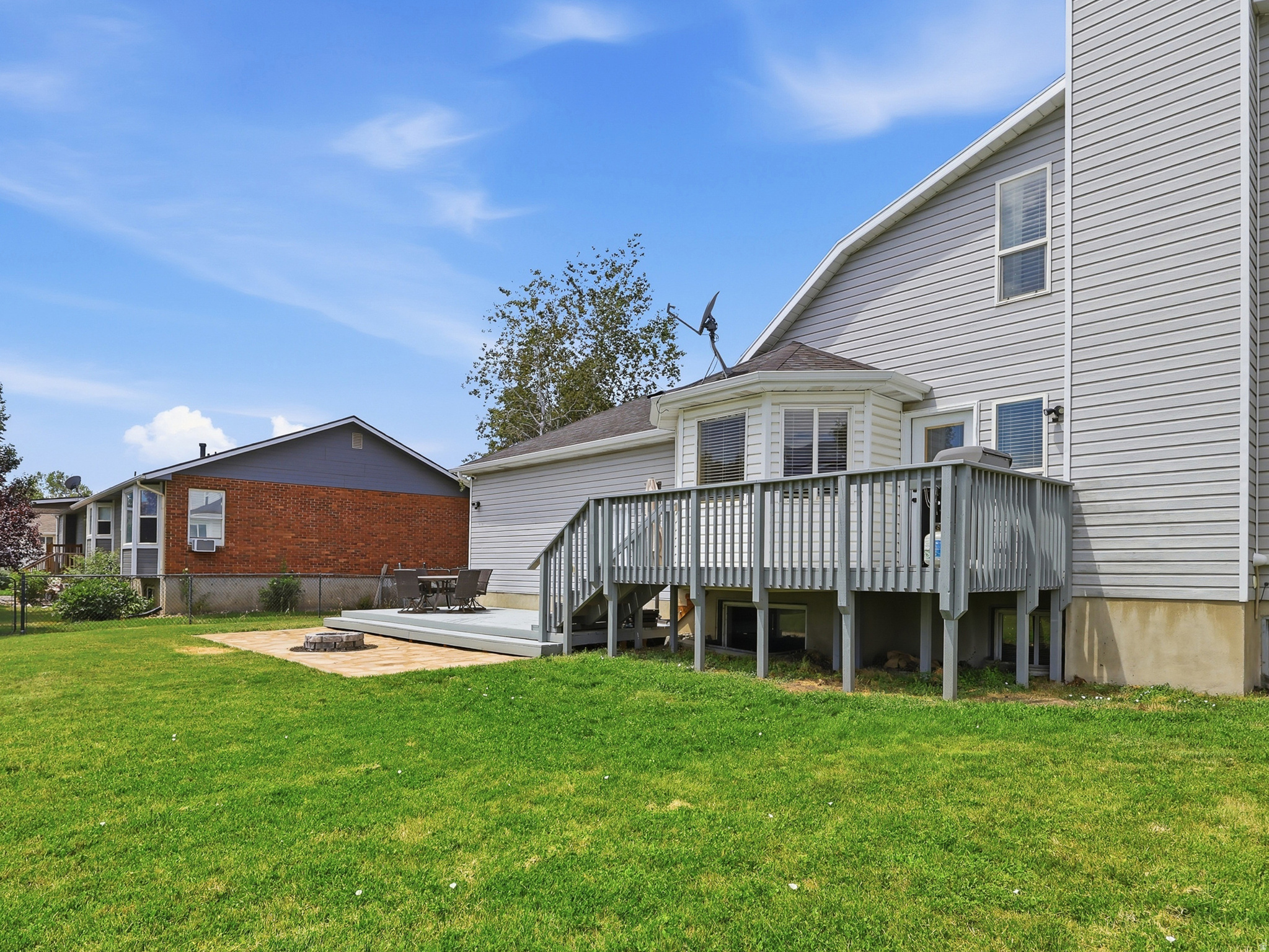 CIRCLE J ESTATES - Residential