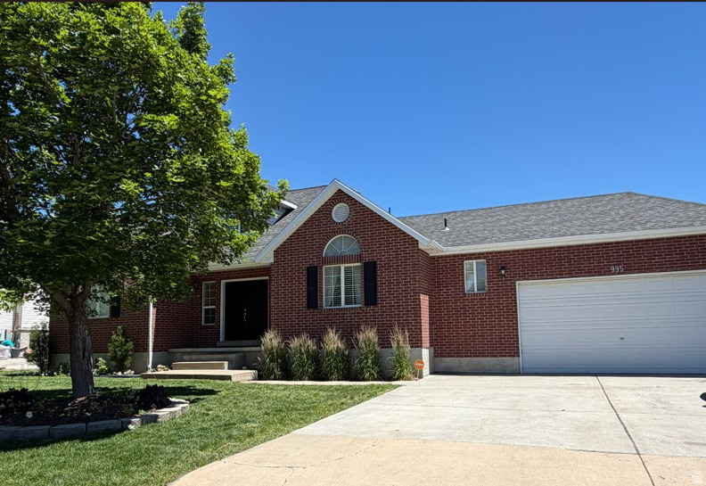 CIRCLE J ESTATES - Residential