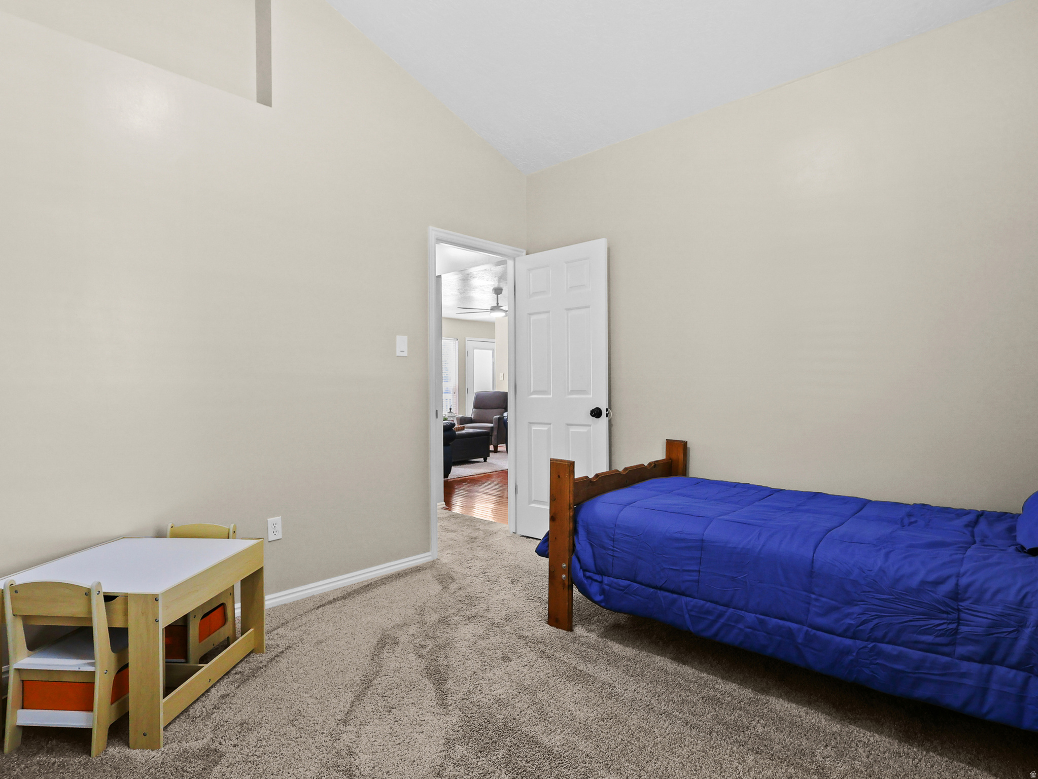CIRCLE J ESTATES - Residential