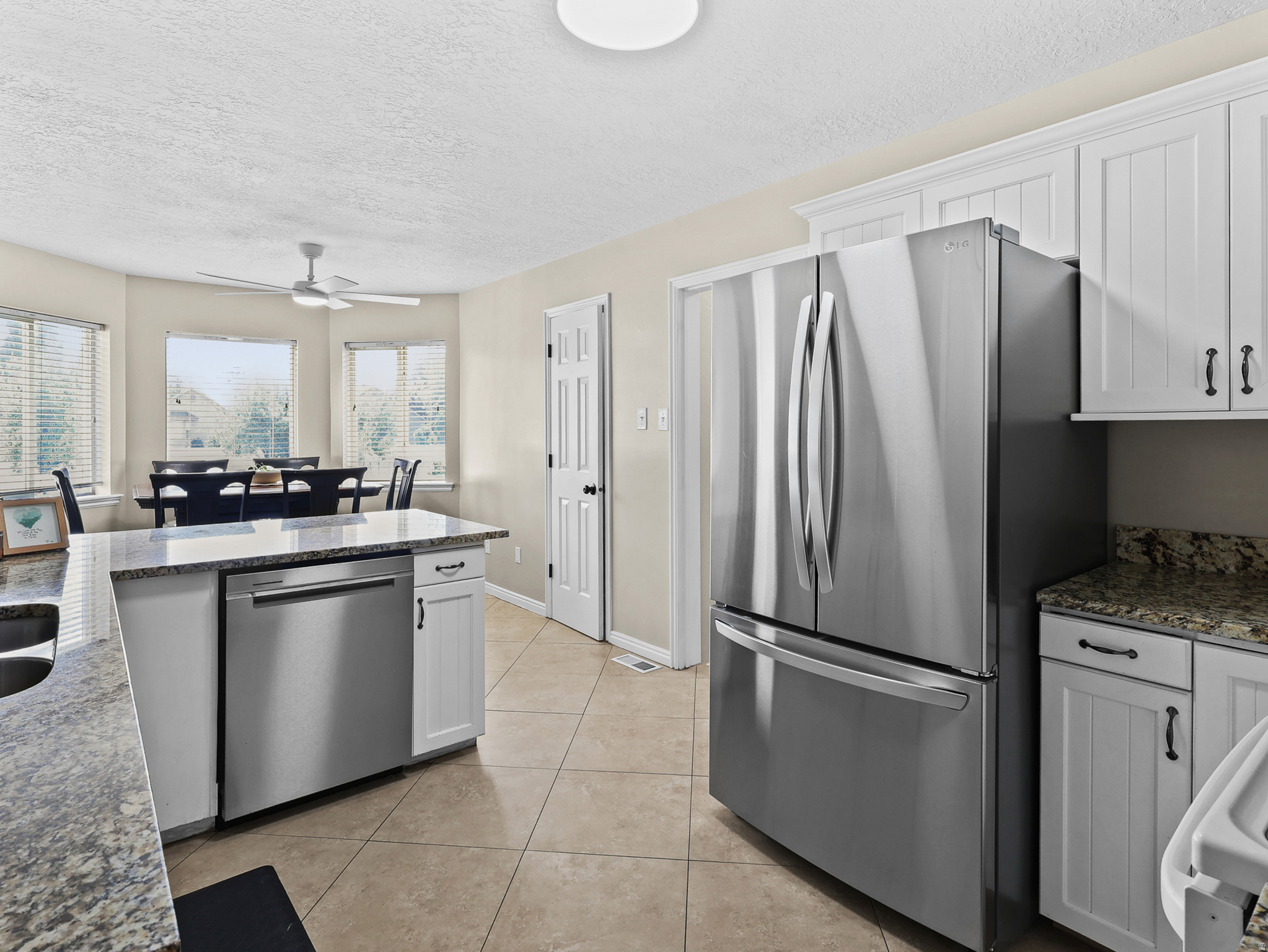 CIRCLE J ESTATES - Residential