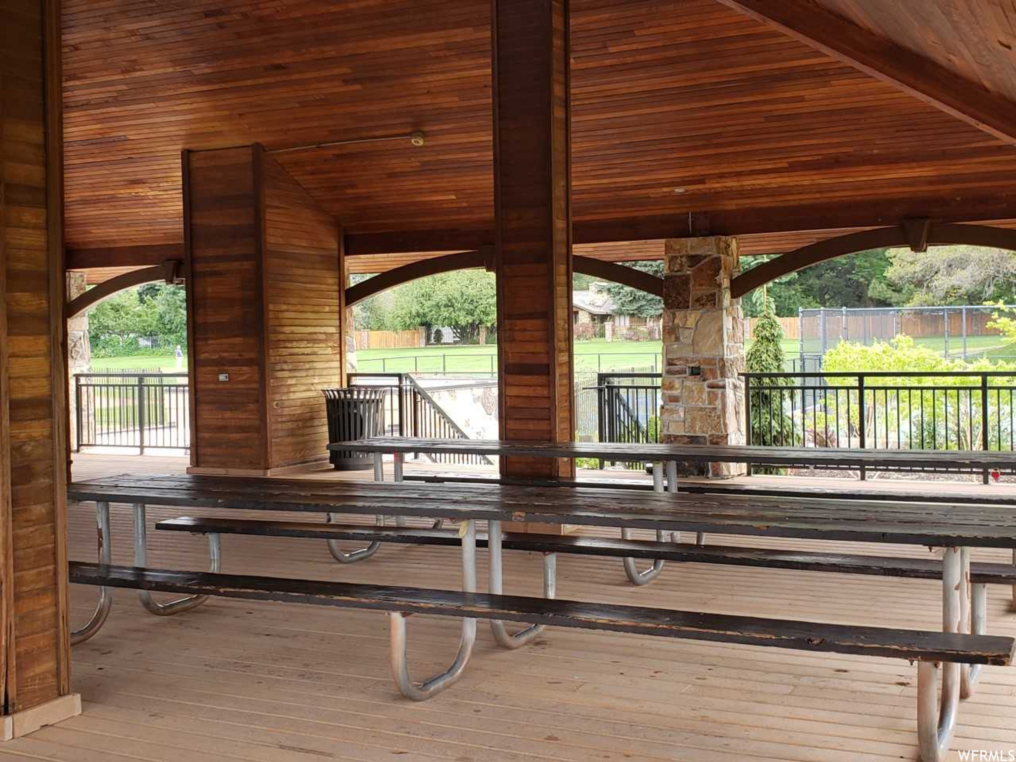 PEPPERWOOD - Residential