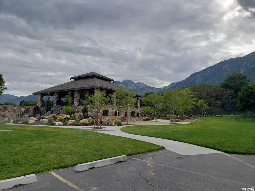 PEPPERWOOD - Residential