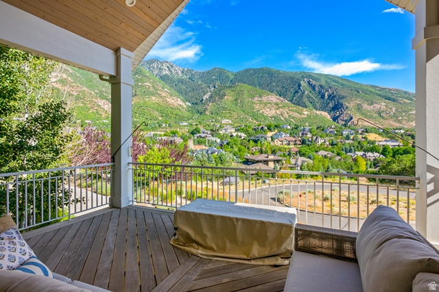 PEPPERWOOD - Residential