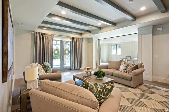 PEPPERWOOD - Residential