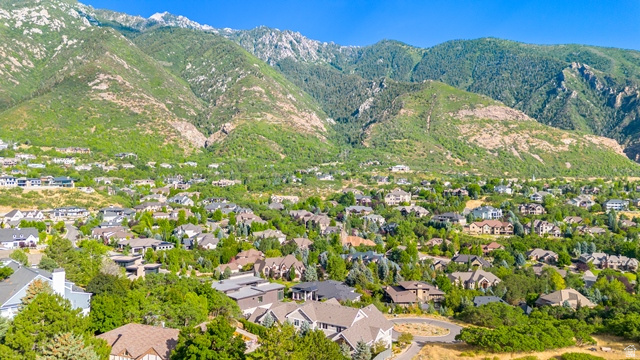 PEPPERWOOD - Residential