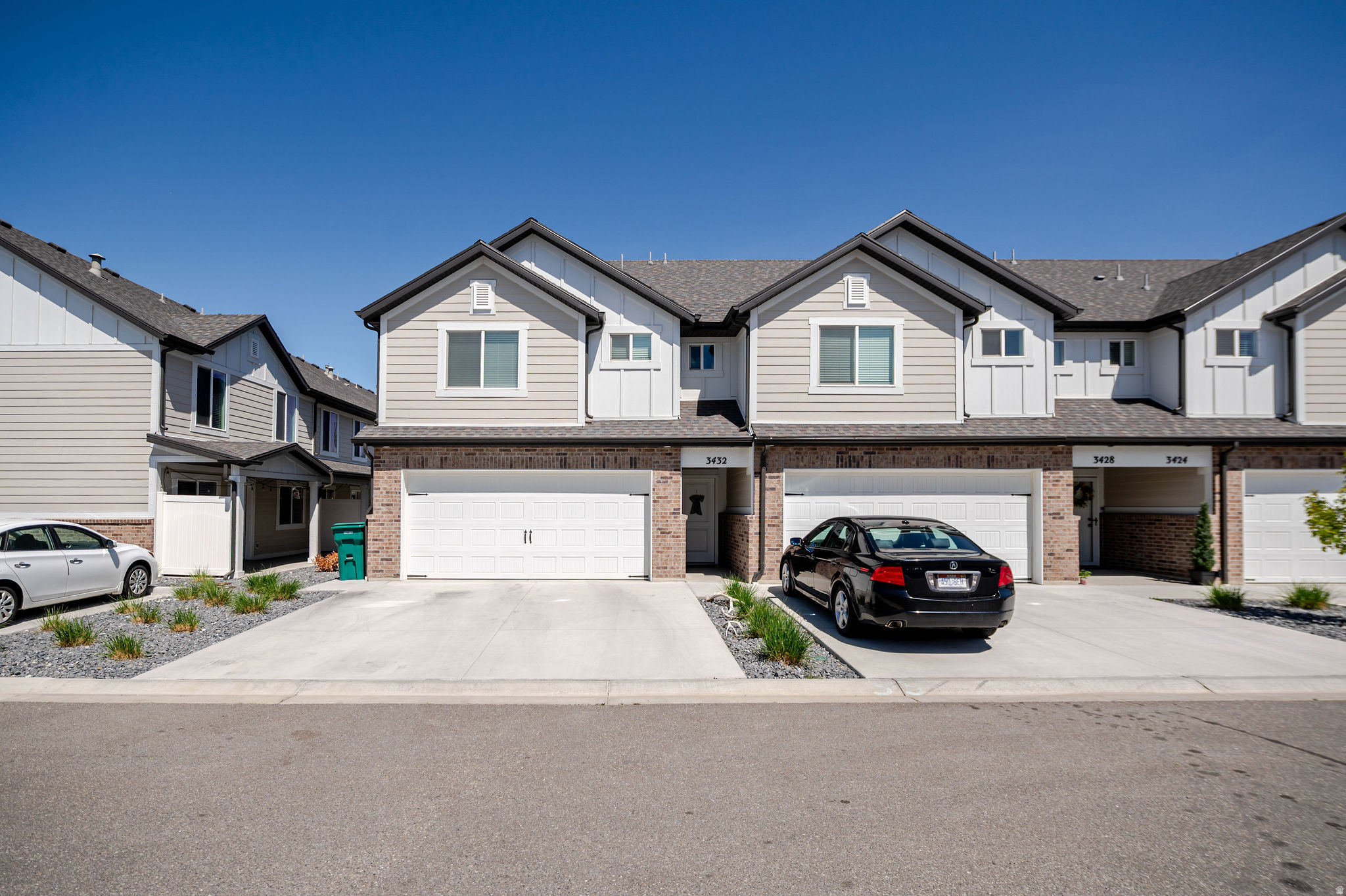 End-unit townhome built in 2021 featuring 3 bedrooms and 2.5 bathrooms. Well-maintained interior with functional layout. Main level includes open living, dining, and kitchen areas. Primary suite with private bath and additional bedrooms with shared full bath. Attached 2-car garage and covered patio for outdoor use. Convenient West Haven location with access to nearby amenities, parks, and commuter routes.  Square footage figures are provided as a courtesy estimate only and were obtained from county records .  Buyer is advised to obtain an independent measurement.
