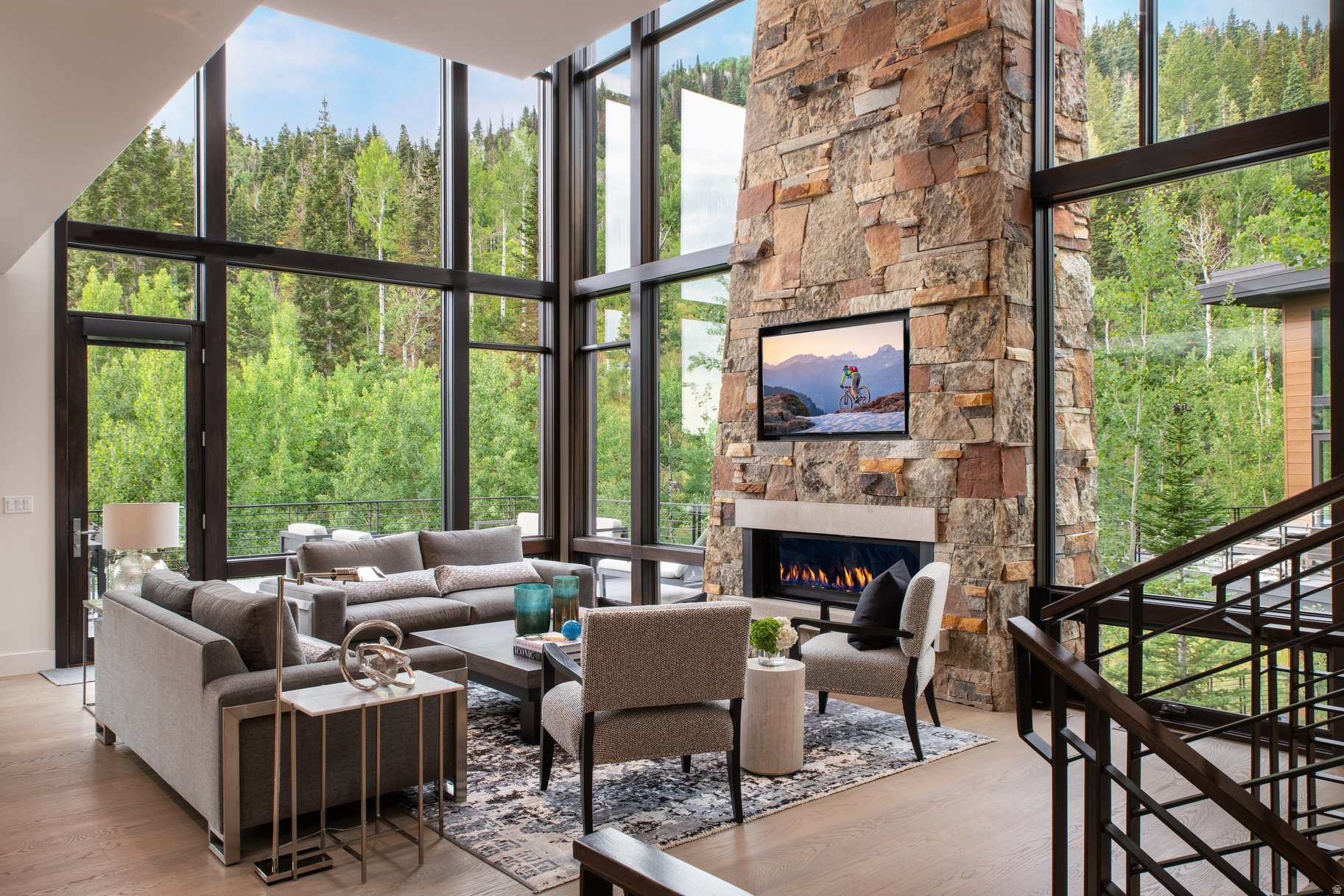 ENCLAVE AT SUN CANYON - Residential