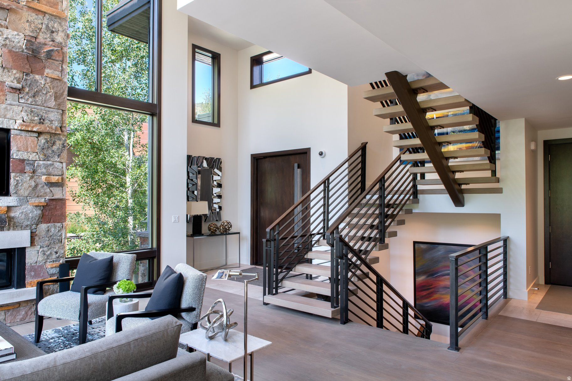 ENCLAVE AT SUN CANYON - Residential