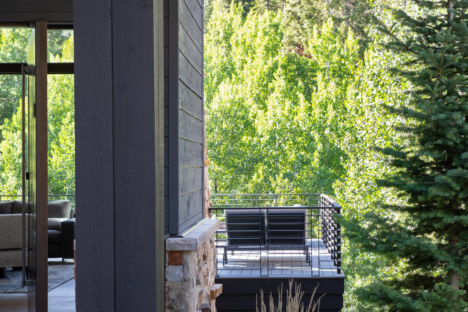 ENCLAVE AT SUN CANYON - Residential