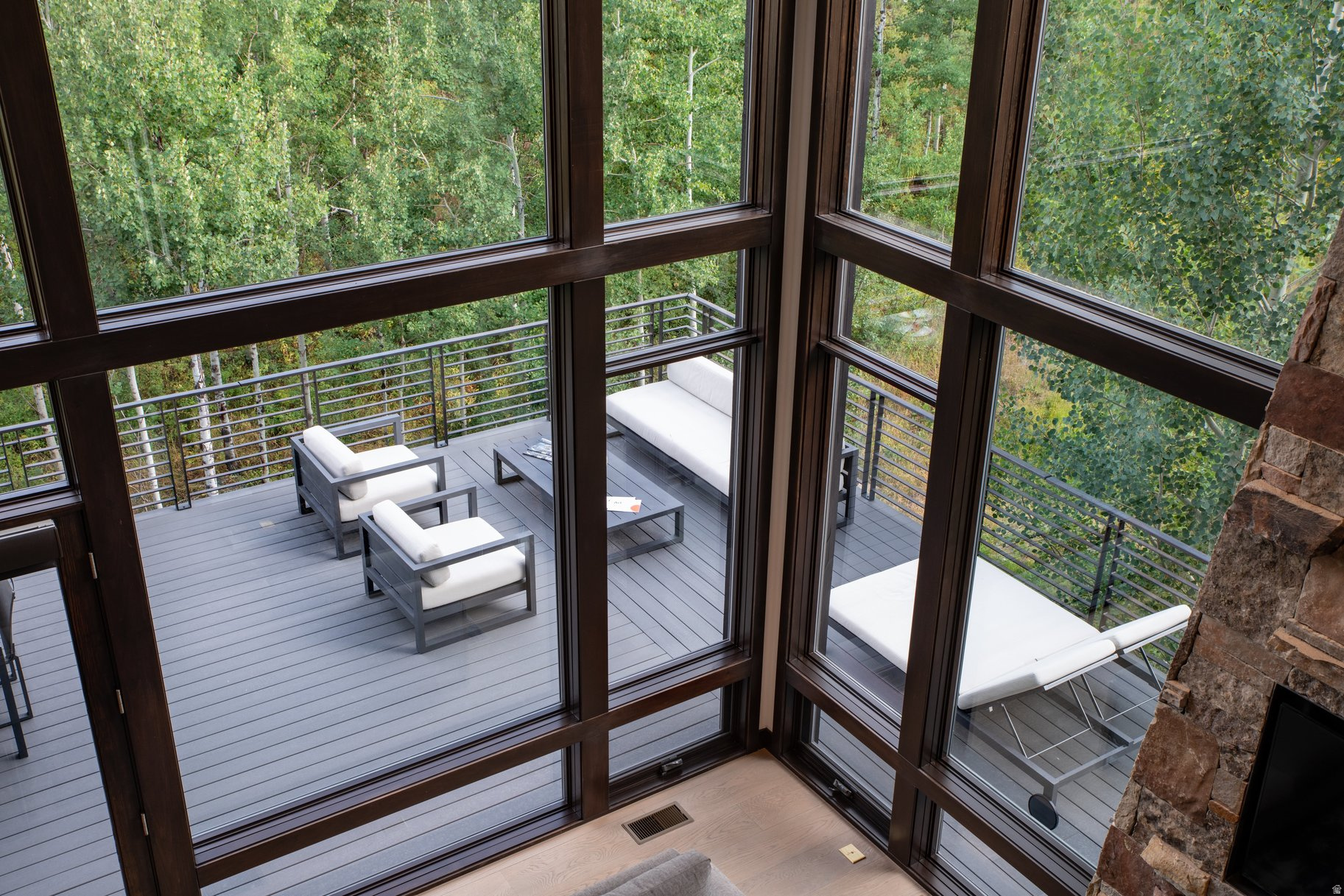 ENCLAVE AT SUN CANYON - Residential