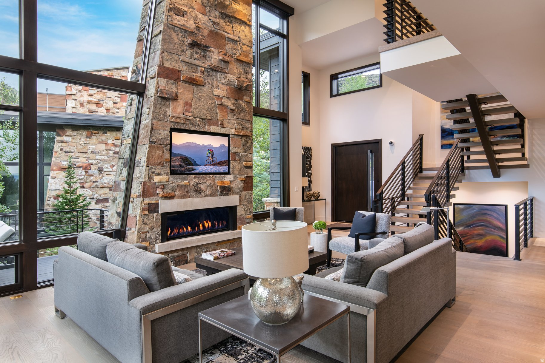 ENCLAVE AT SUN CANYON - Residential