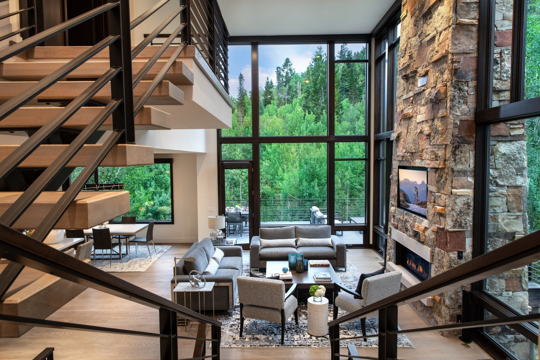 ENCLAVE AT SUN CANYON - Residential