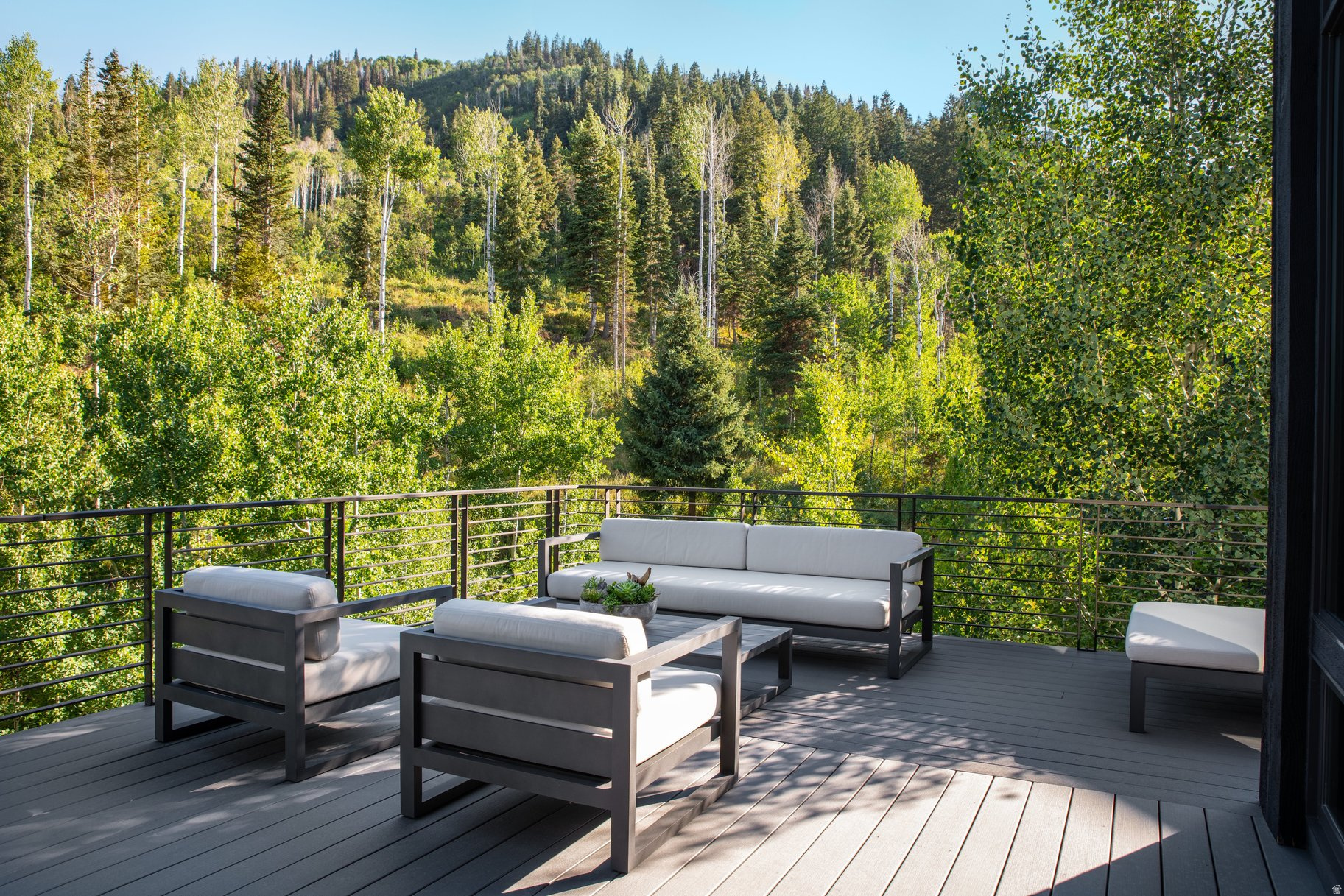 ENCLAVE AT SUN CANYON - Residential