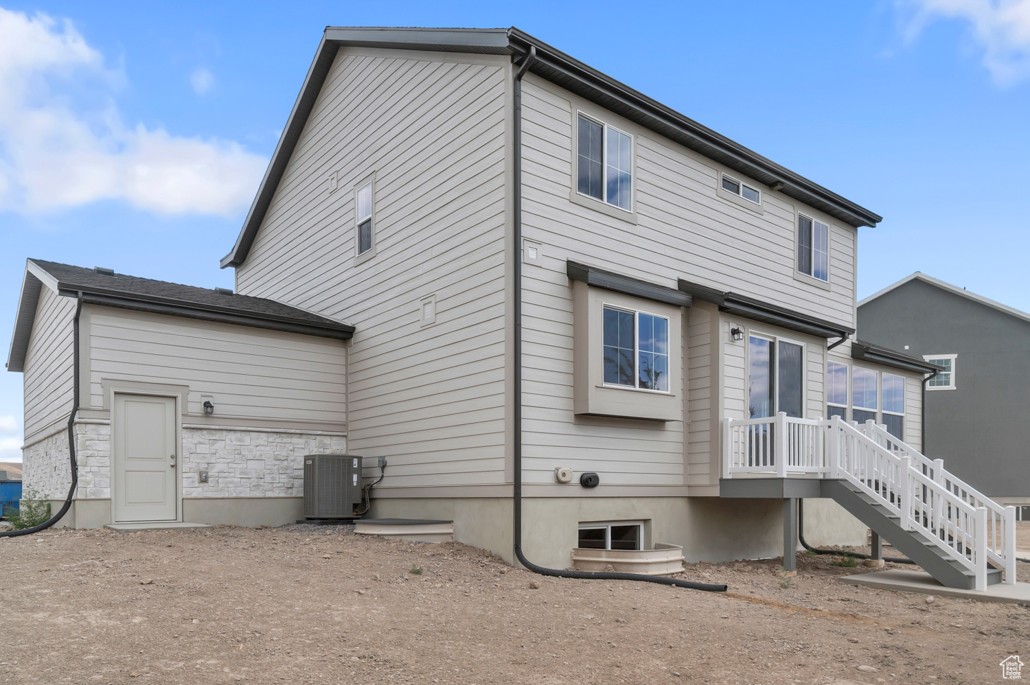 HOLBROOK FARMS 315 - Residential