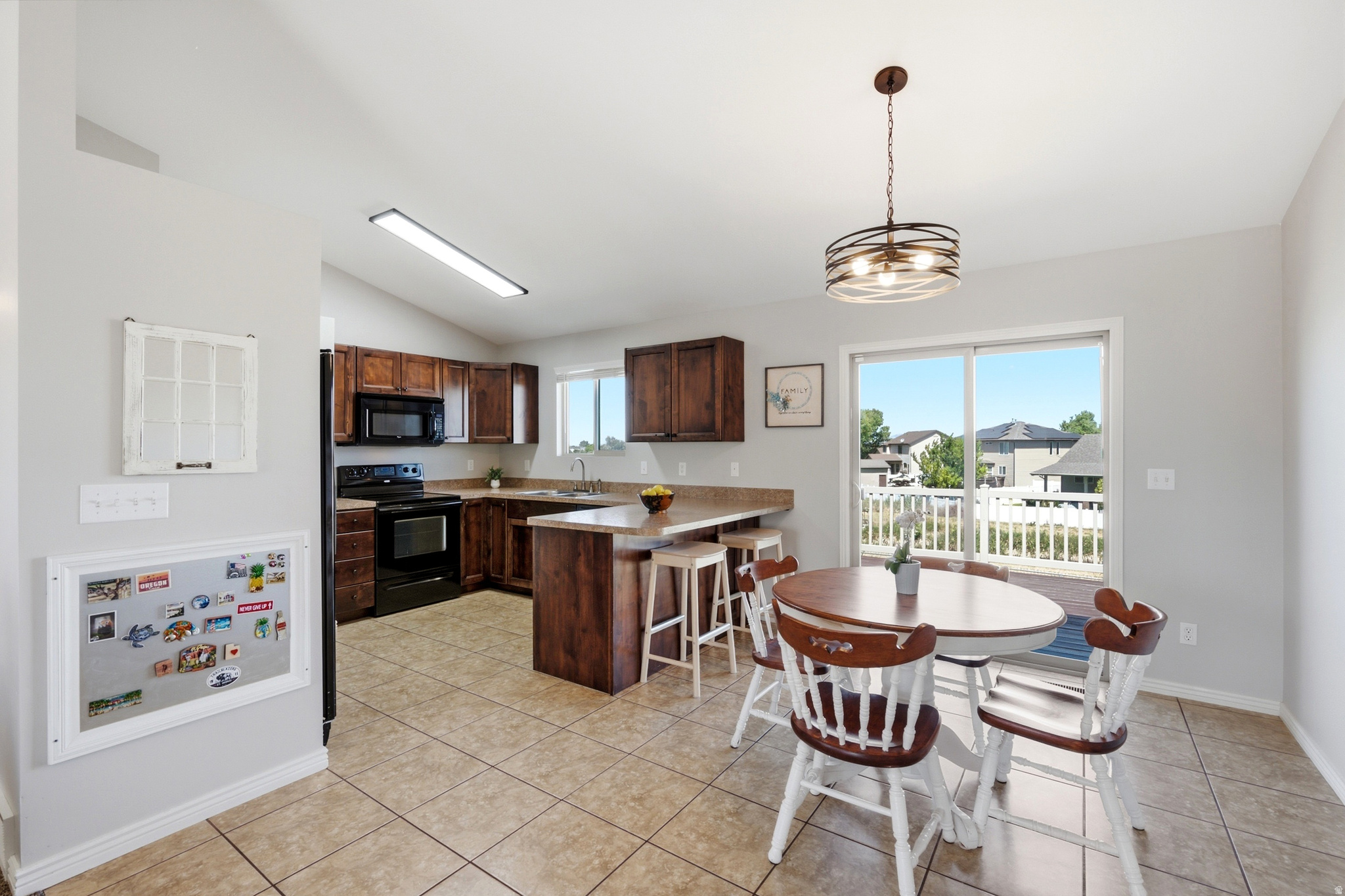 CANTERBURY CROSSING - Residential