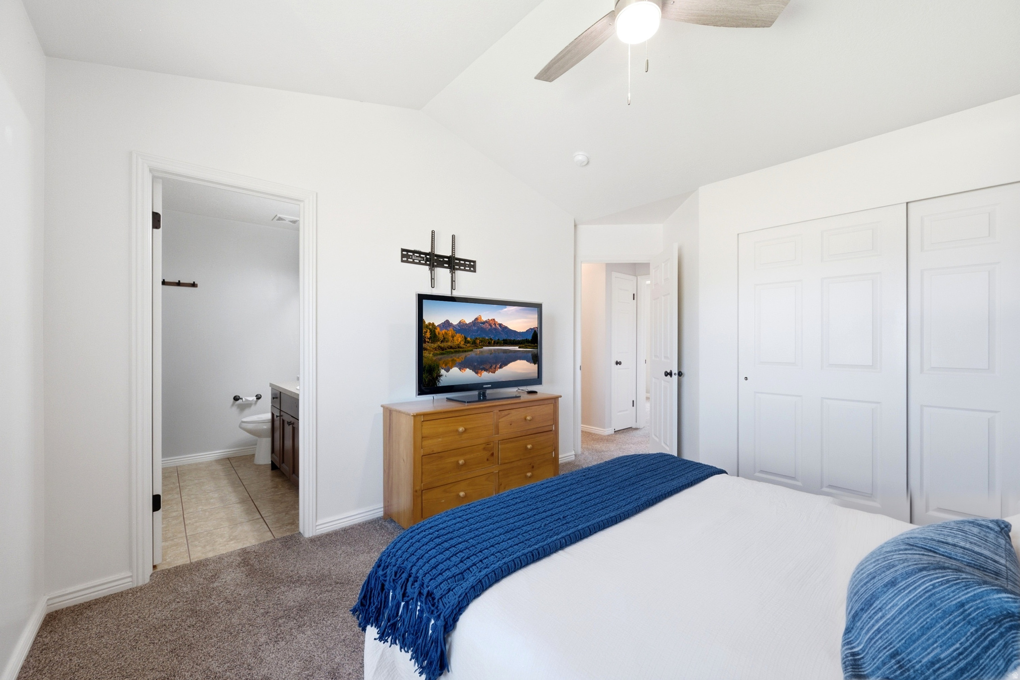 CANTERBURY CROSSING - Residential