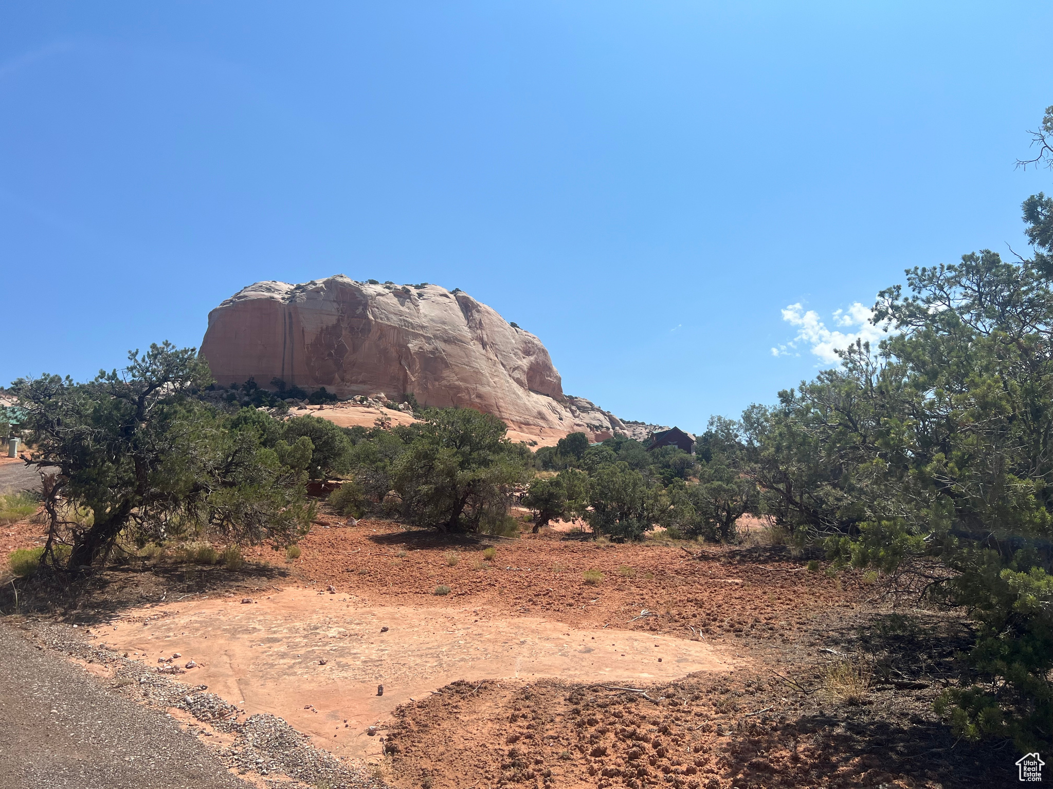 WILSON ARCH COTTAGES - Land