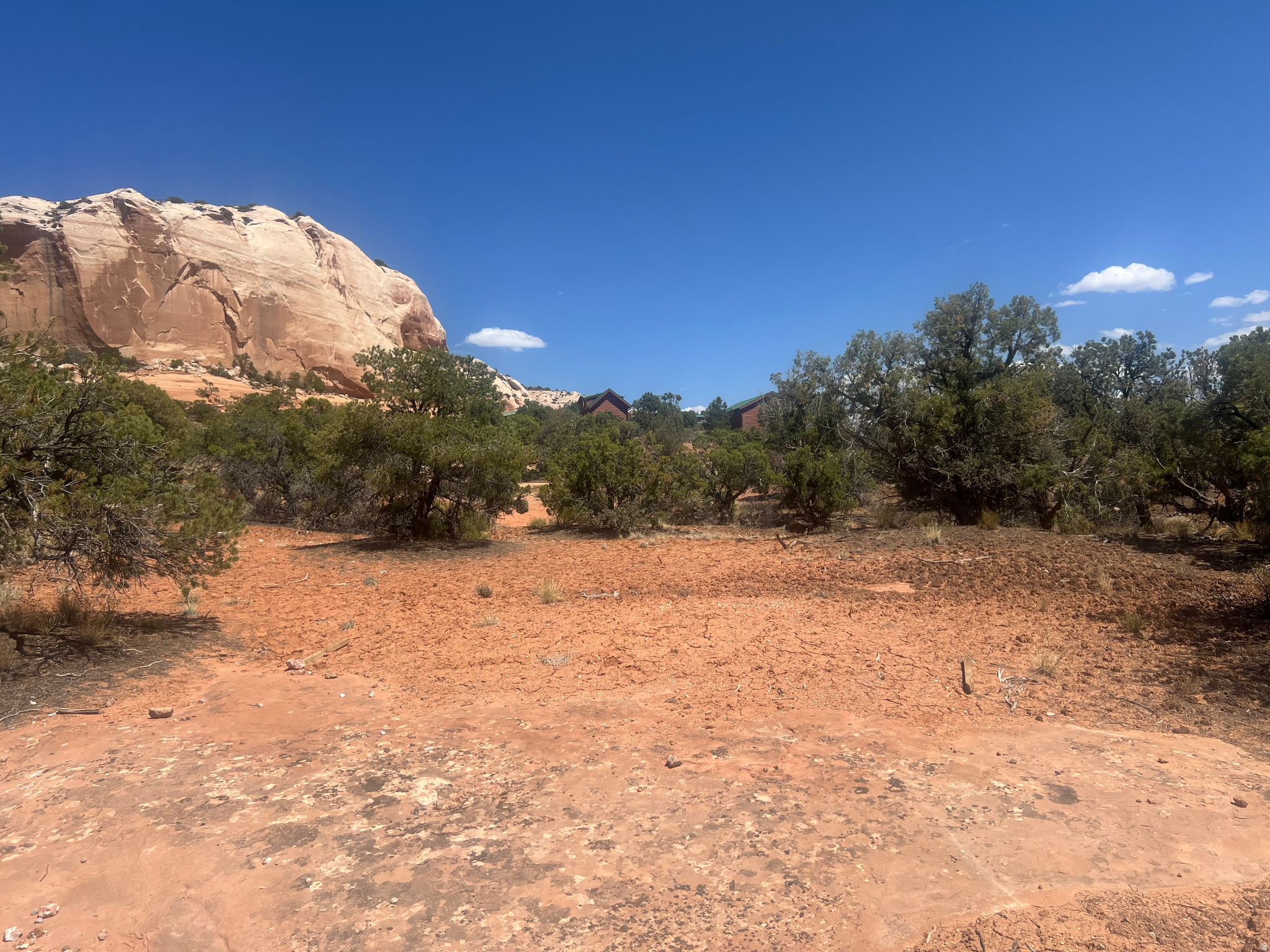 WILSON ARCH COTTAGES - Land