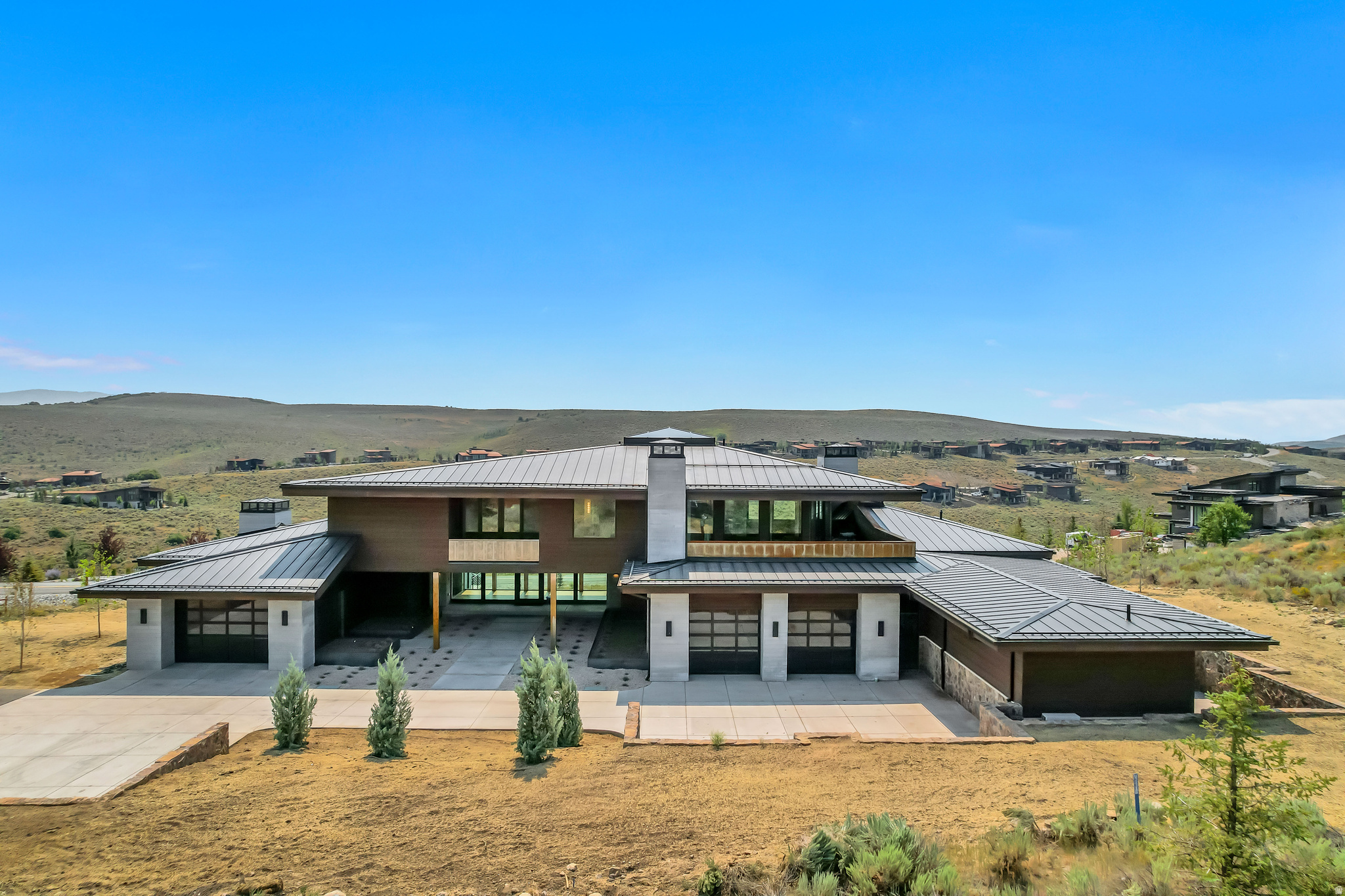 PROMONTORY PAINTED SHORES - Residential