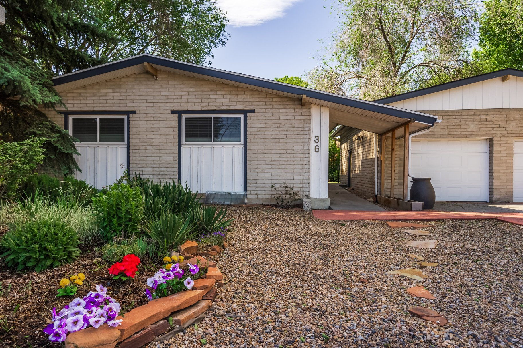 Located in C-2 commercial zoning with visibility from Heber Main Street. Property may accommodate a variety of commercial uses or be utilized as a residential property. Updated home includes two separate units, each with its own entrance, offering flexibility for a variety of living or use configurations. Features include a fully fenced backyard with mature trees and an updated interior. Located near the bus stop providing direct access to Park City and approximately a 10-minute drive to the Deer Valley gondola, this property offers strong potential for short-term rental use, including Airbnb, due to its convenient access to skiing, dining, and year-round recreation.