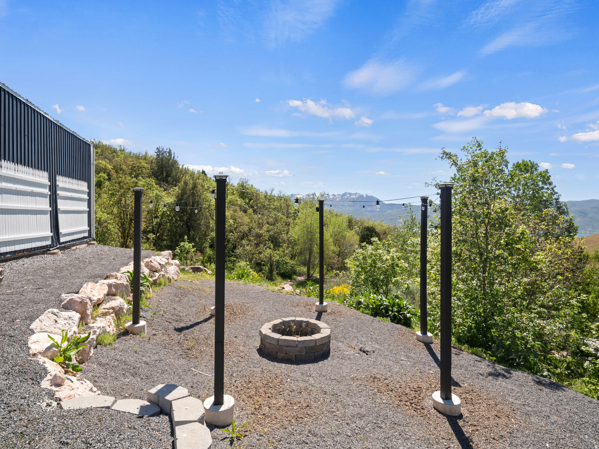 GREEN HILL COUNTRY - Residential