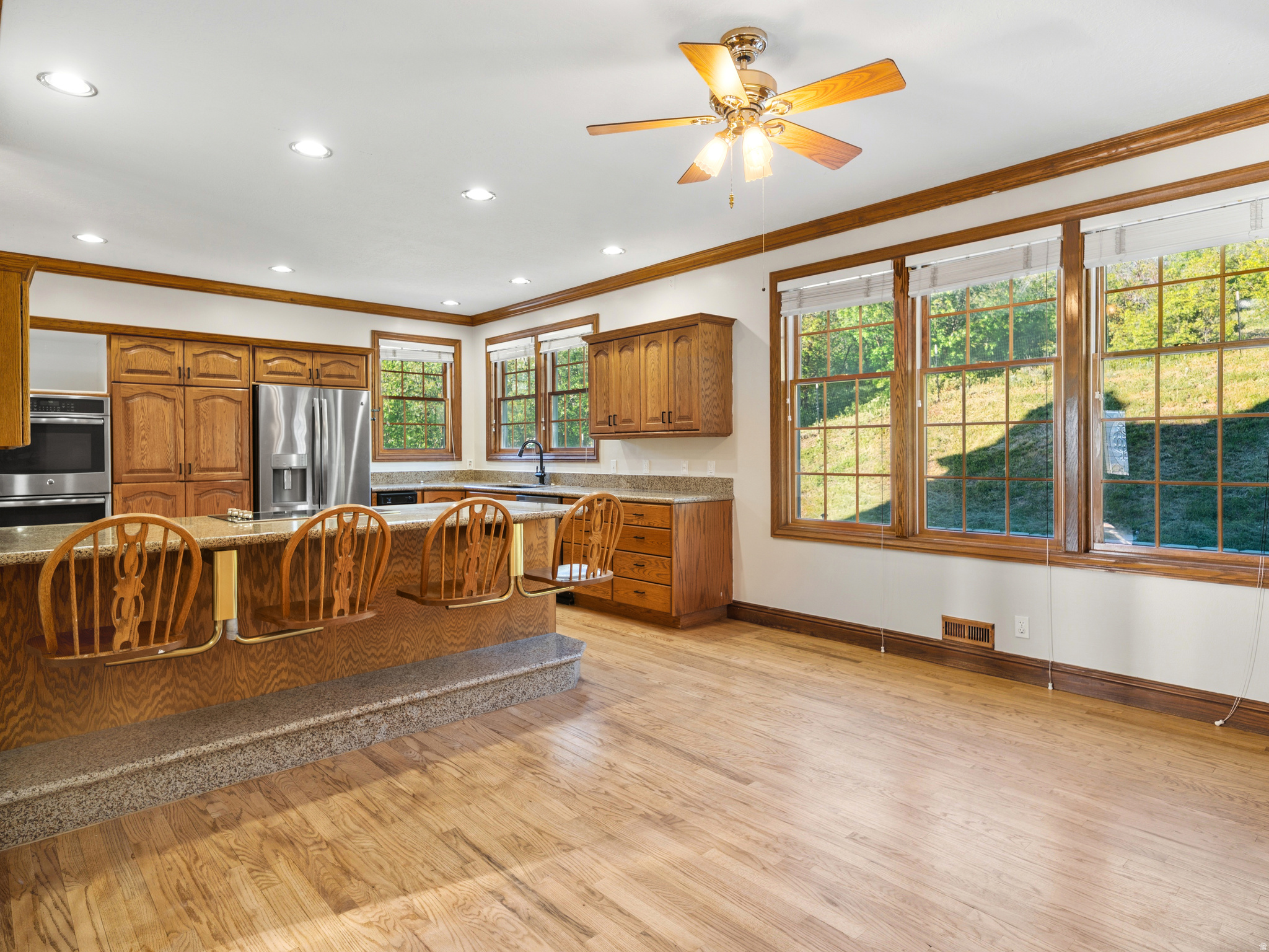 GREEN HILL COUNTRY - Residential