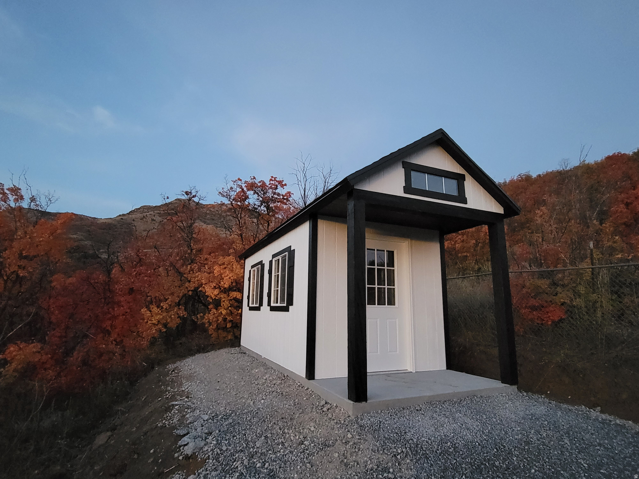 GREEN HILL COUNTRY - Residential