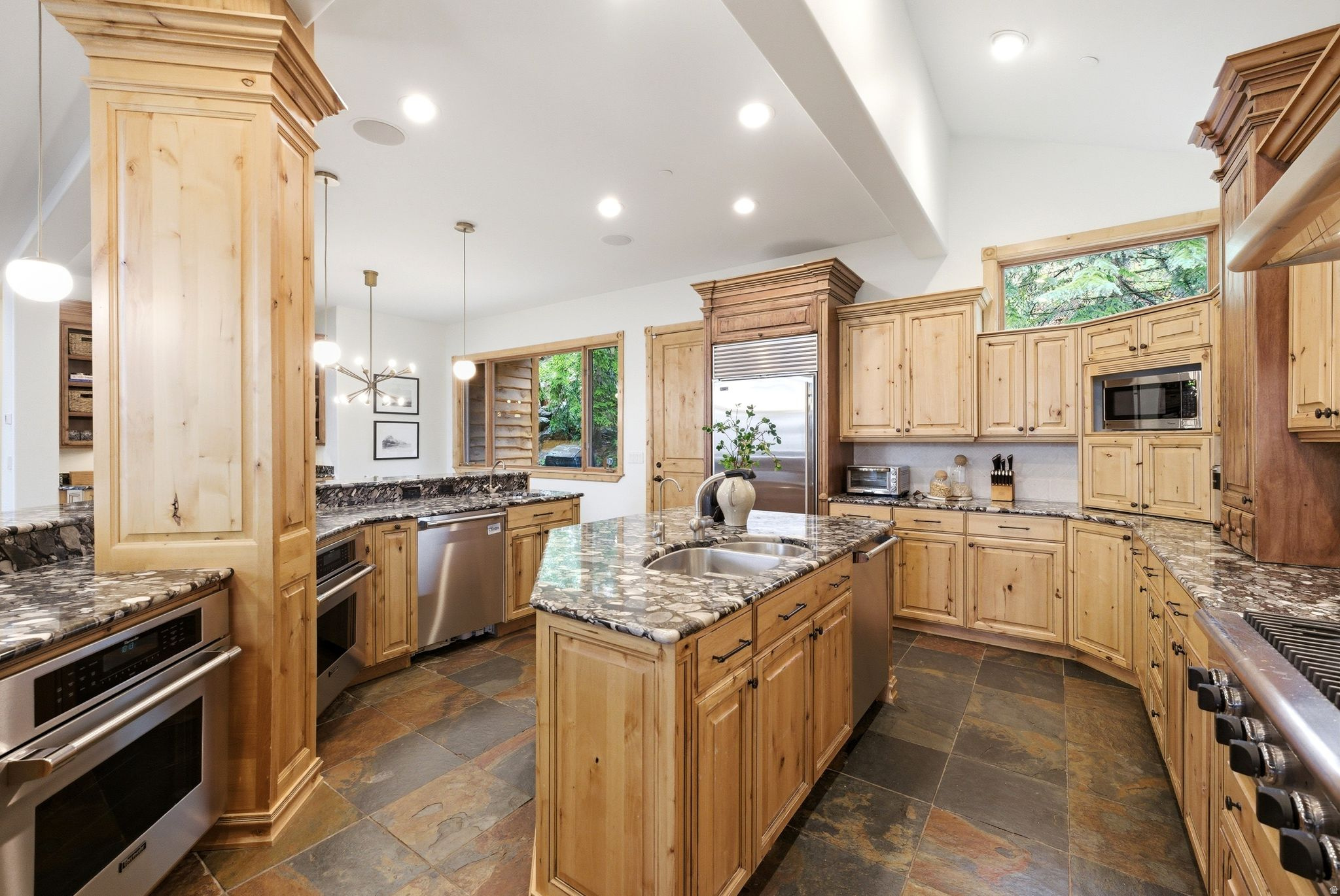OAKS AT DEER VALLEY - Residential