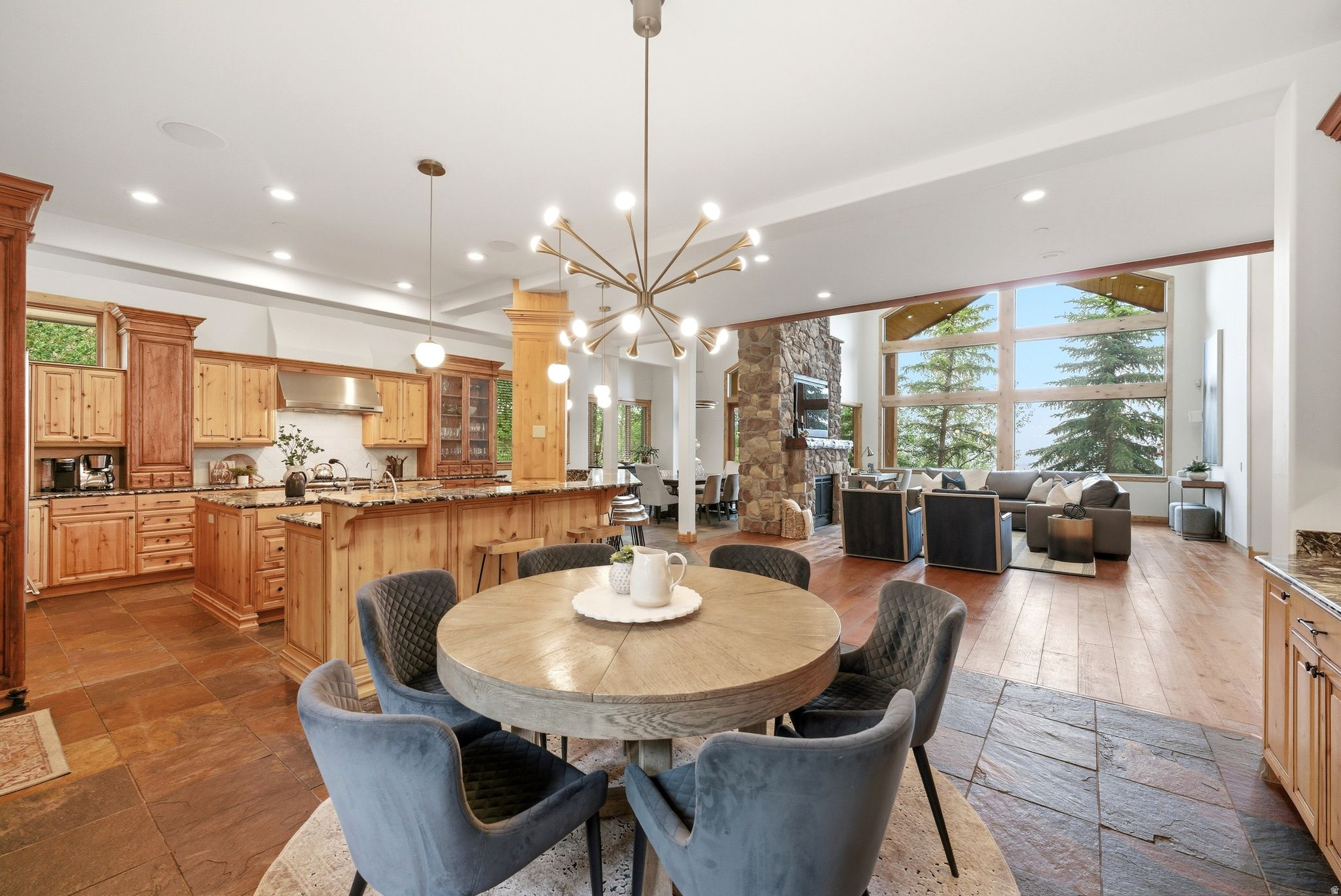 OAKS AT DEER VALLEY - Residential