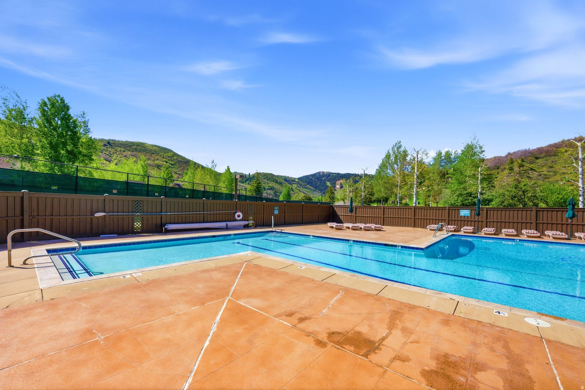 OAKS AT DEER VALLEY - Residential
