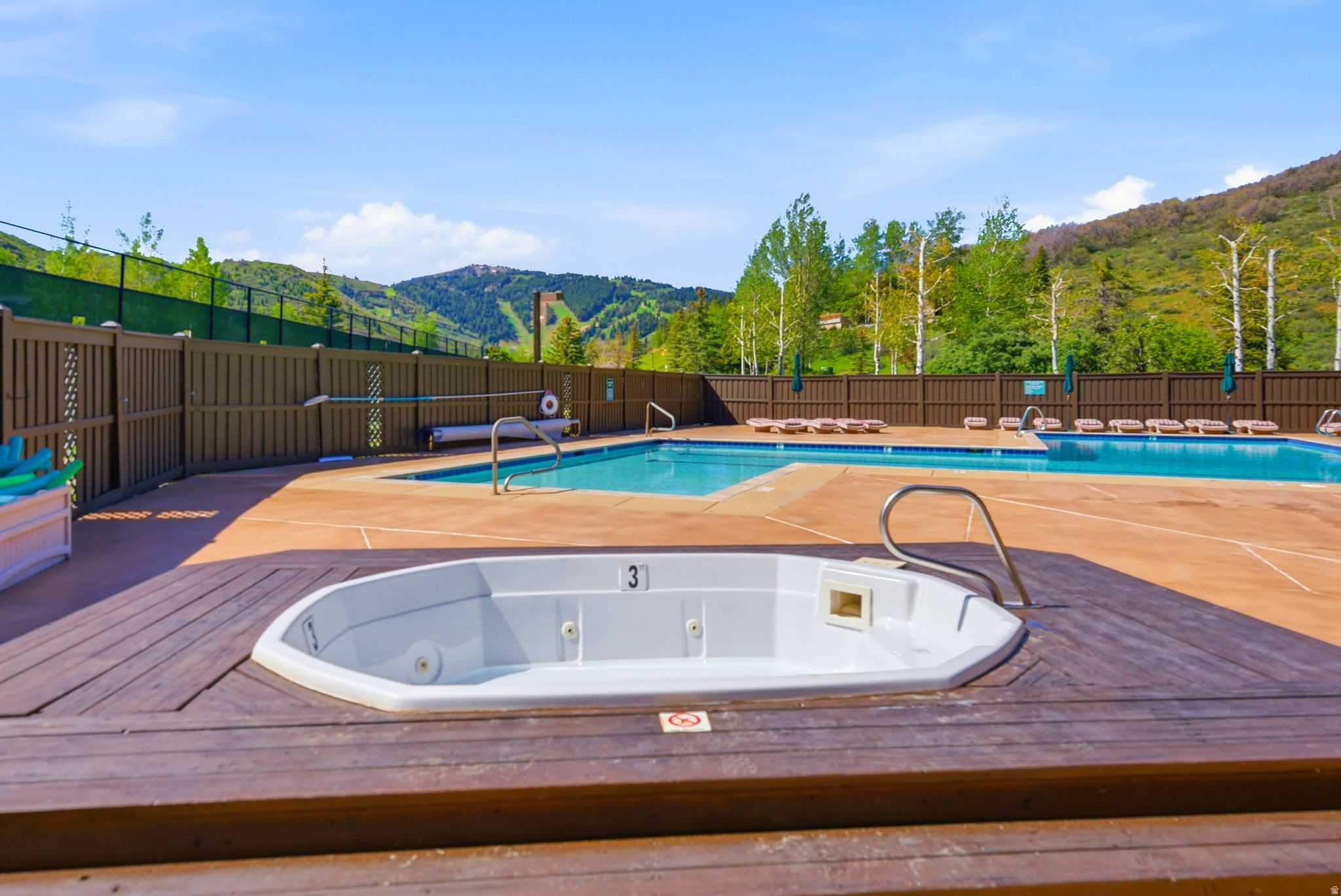 OAKS AT DEER VALLEY - Residential