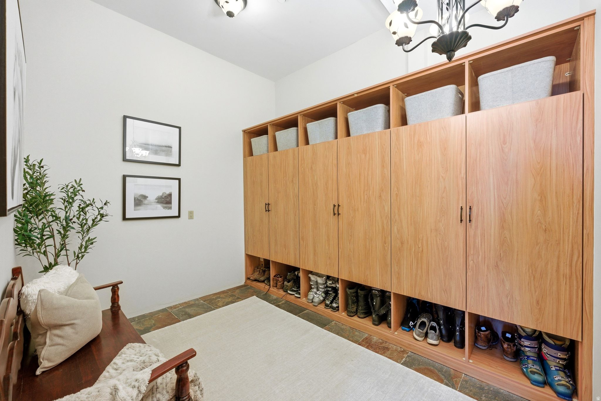 OAKS AT DEER VALLEY - Residential