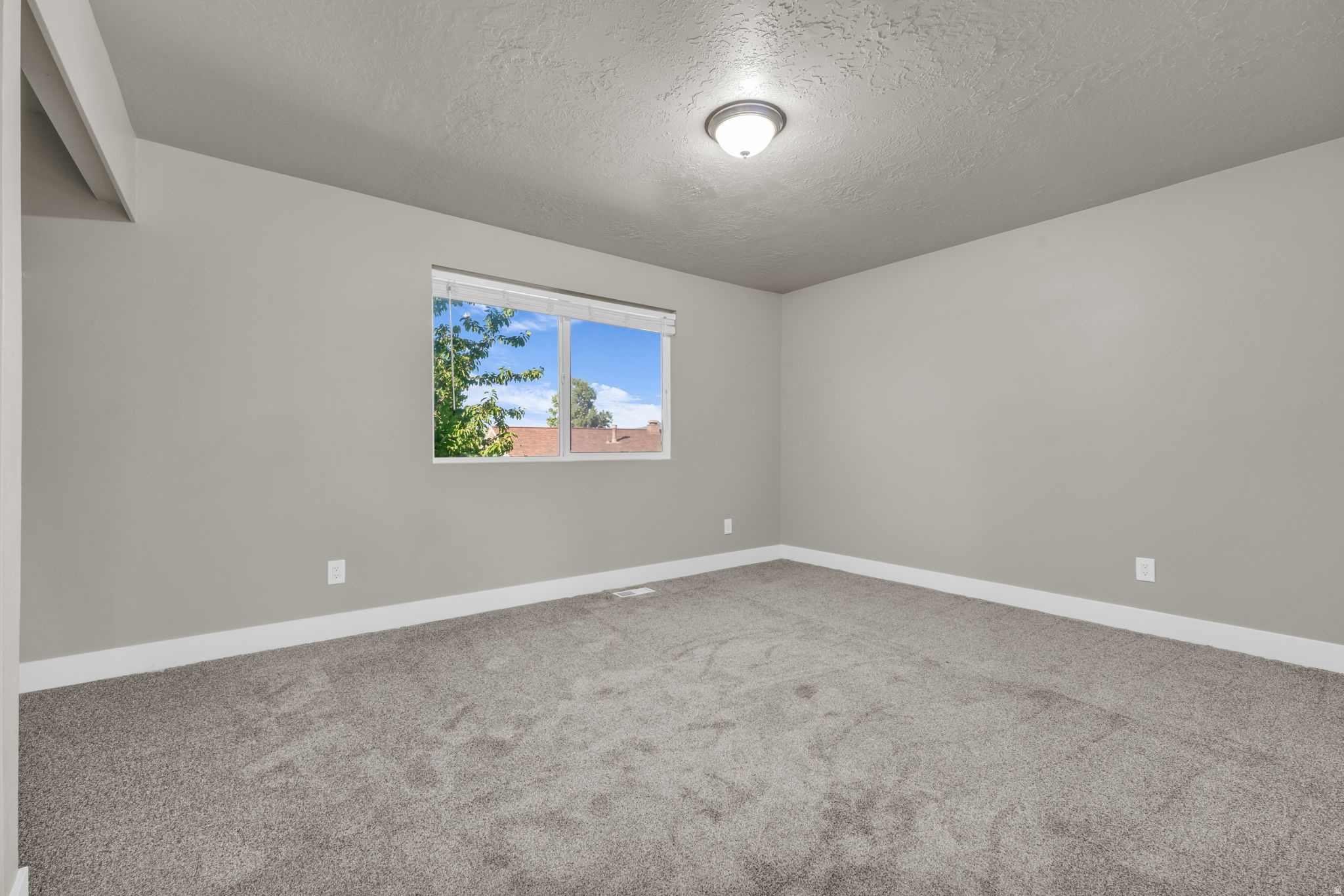 WESTVIEW TER - Residential