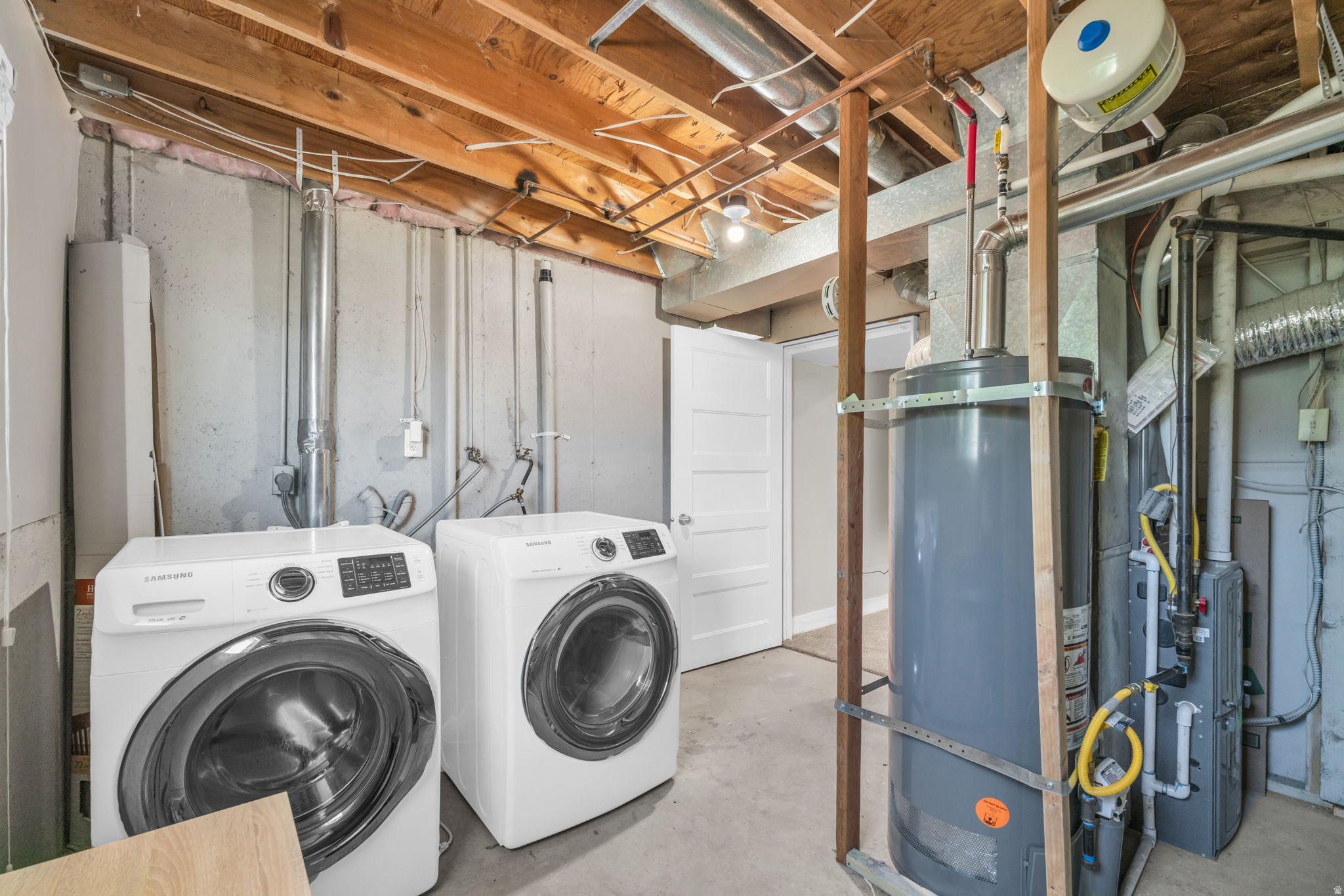 WESTVIEW TER - Residential