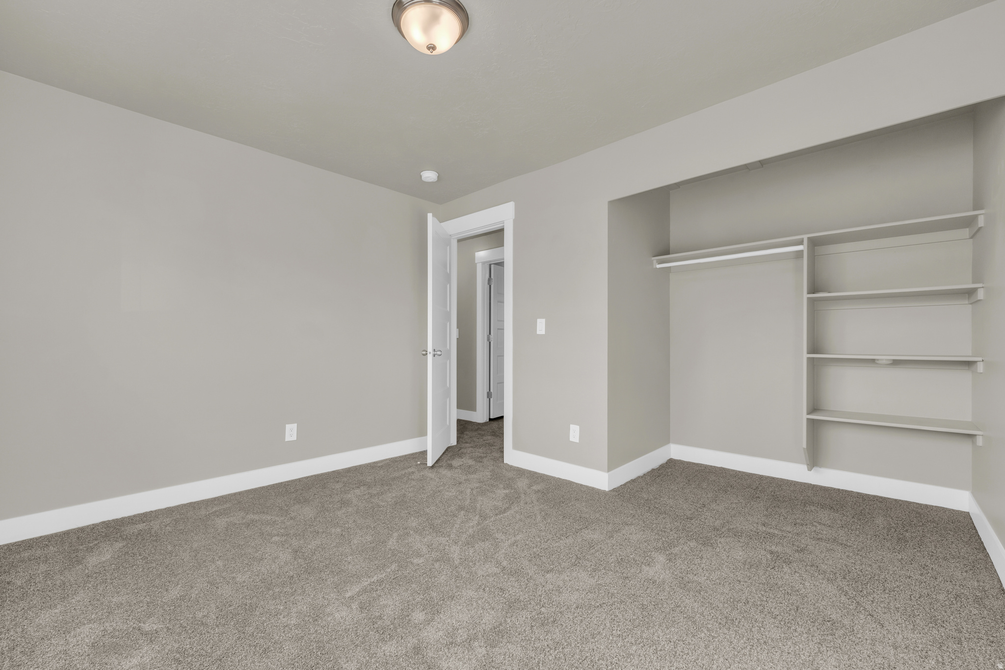WESTVIEW TER - Residential