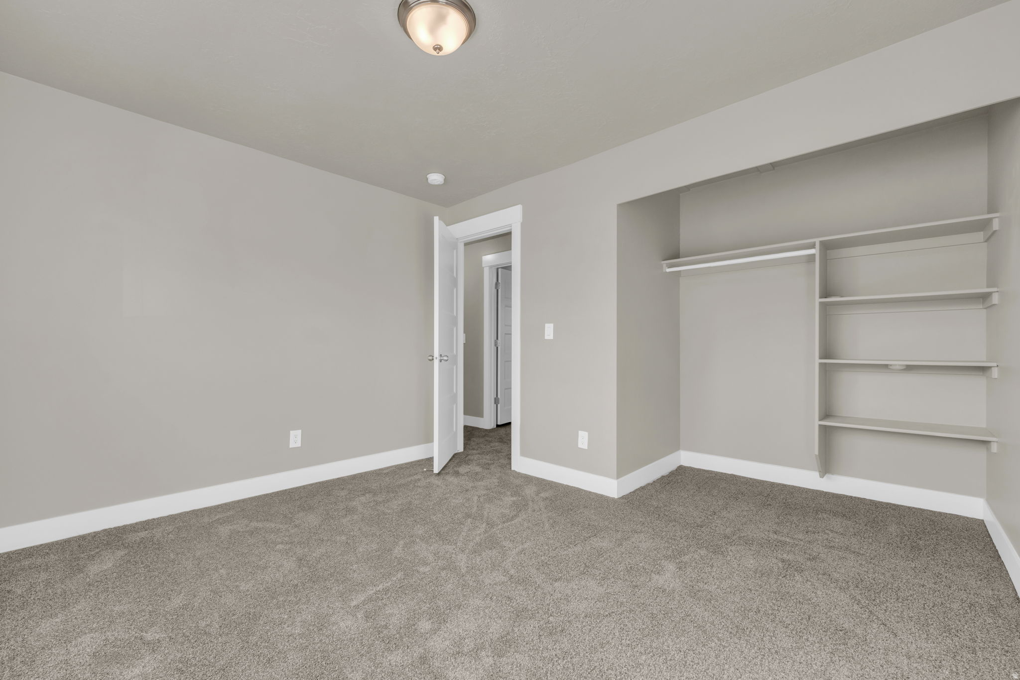 WESTVIEW TER - Residential