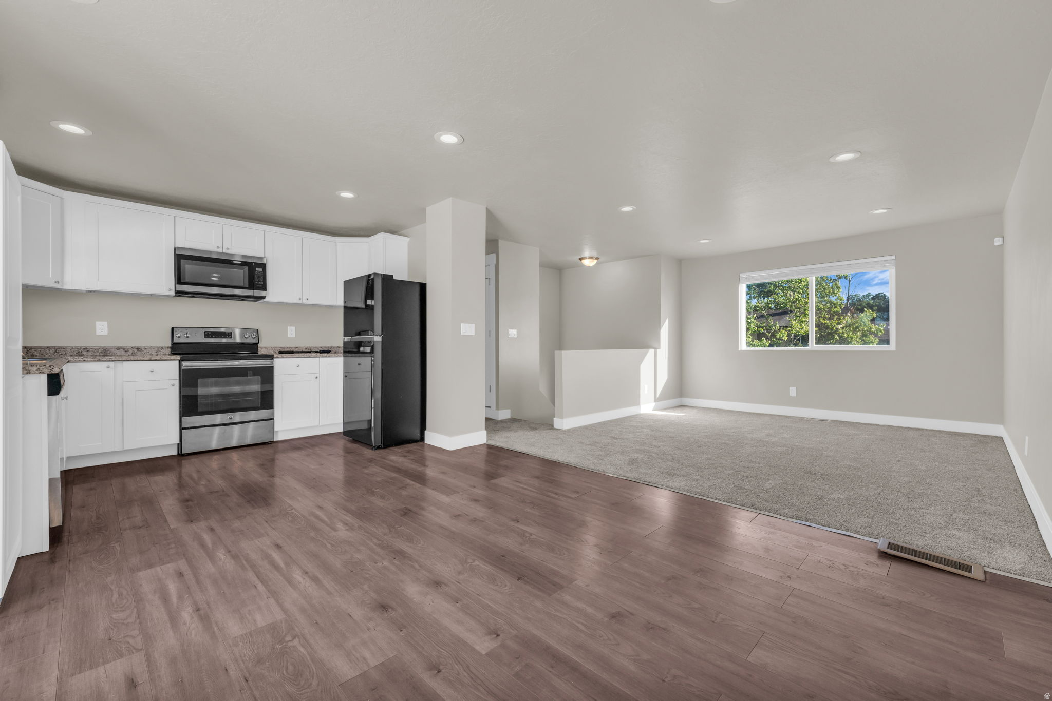 WESTVIEW TER - Residential