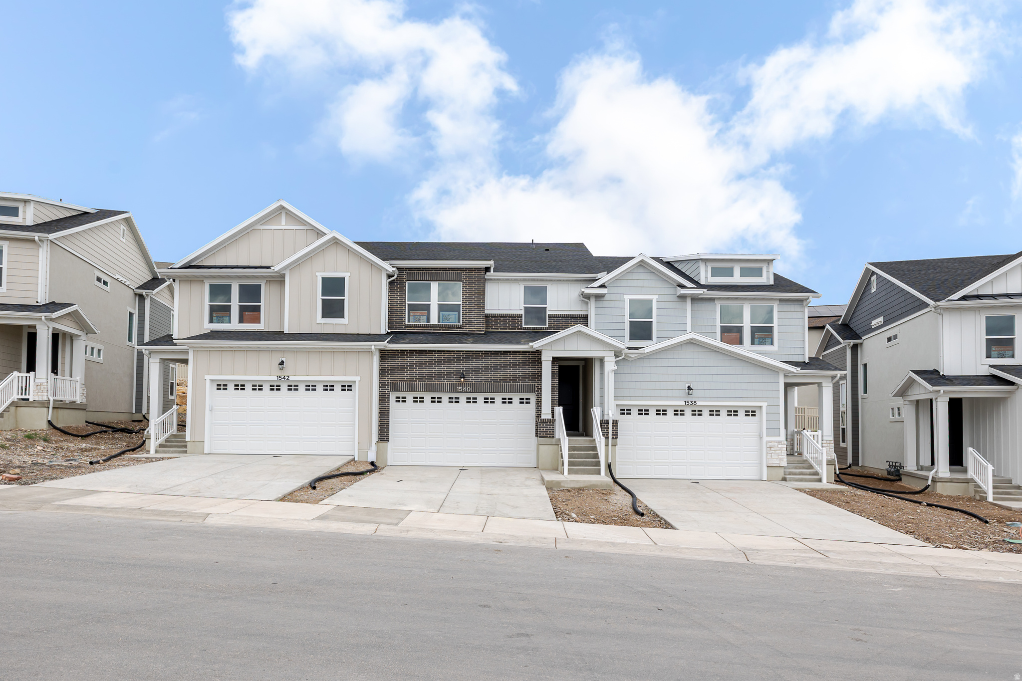 RIDGEHORNE - Residential