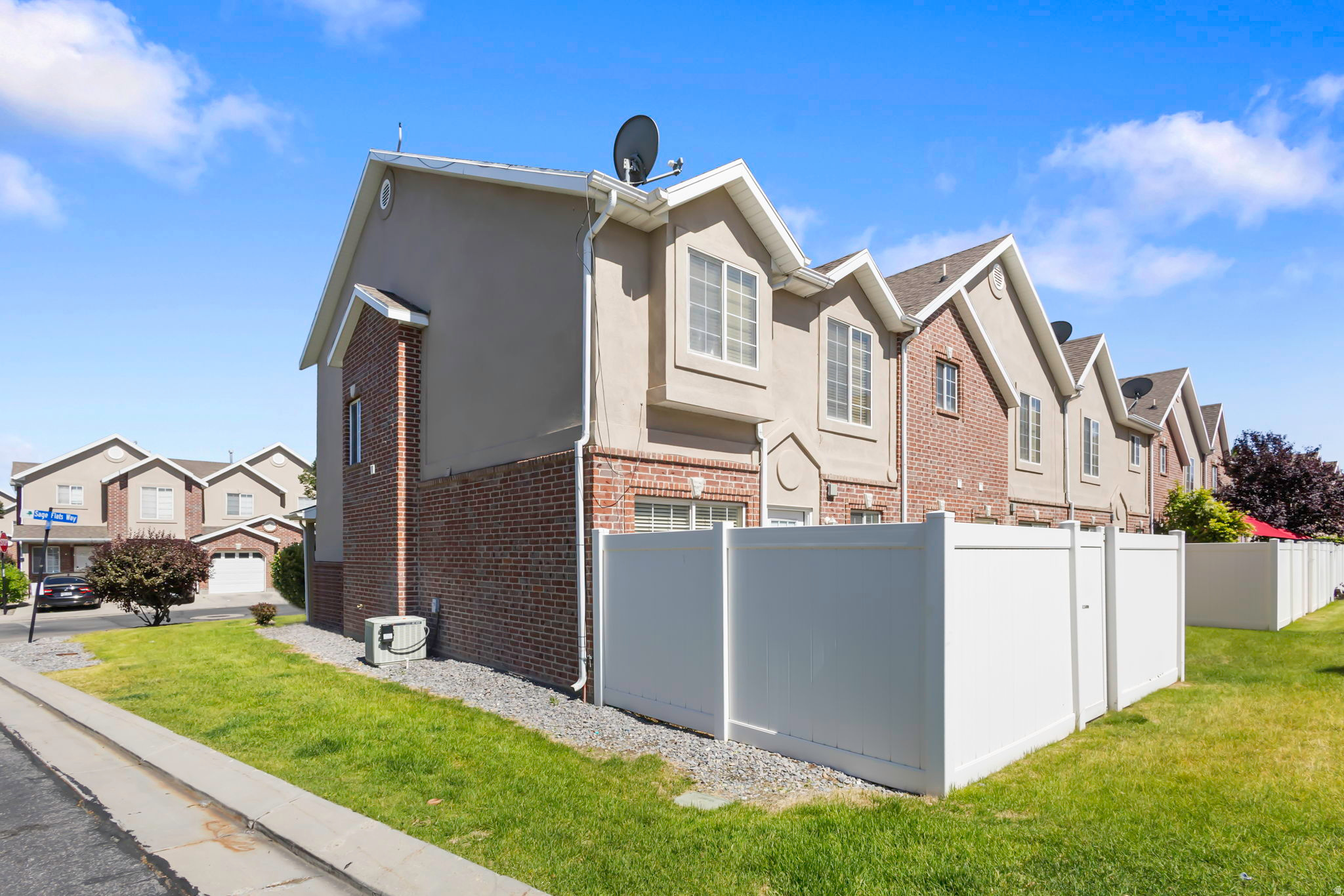 OQUIRRH PARK - Residential Lease