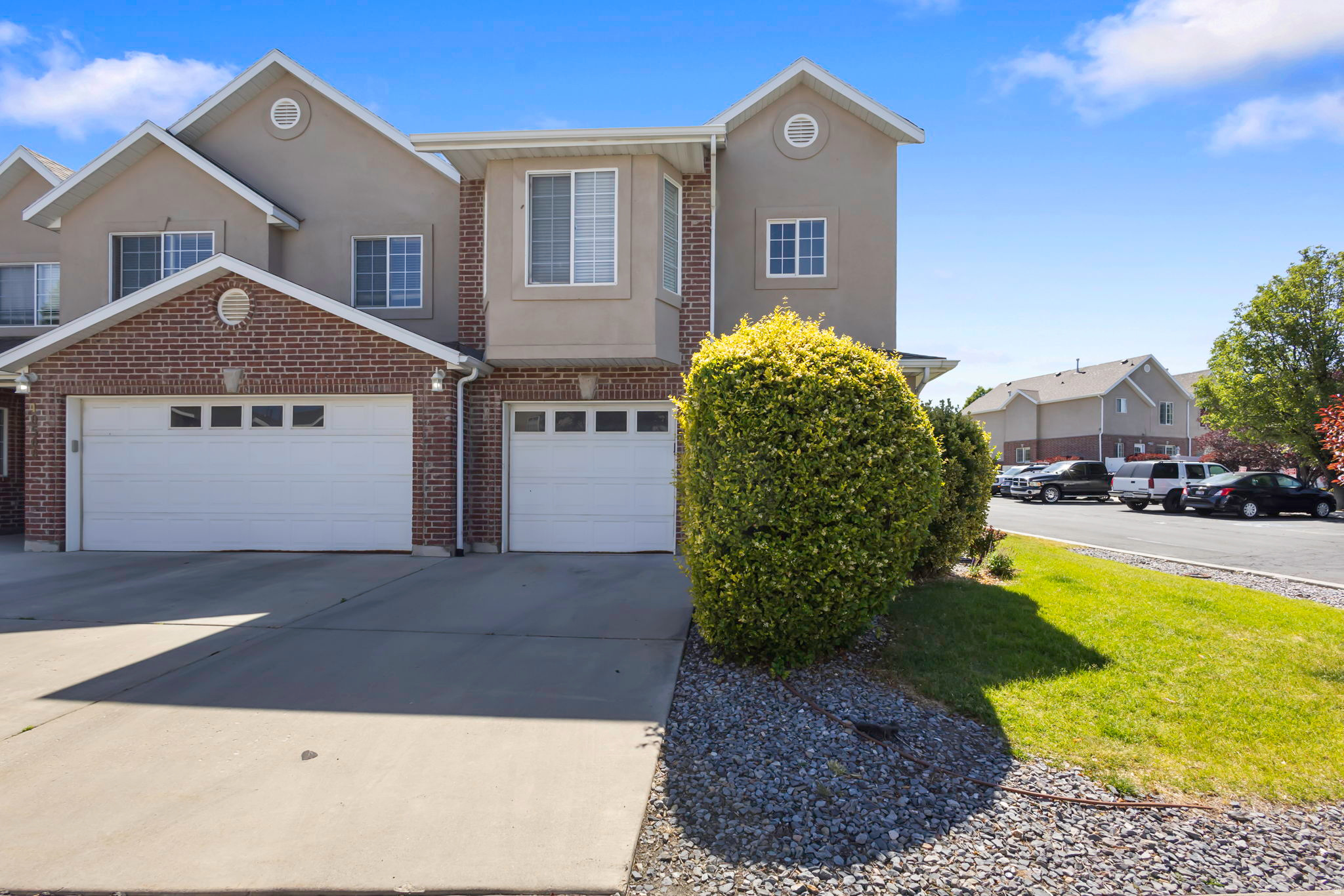 OQUIRRH PARK - Residential Lease