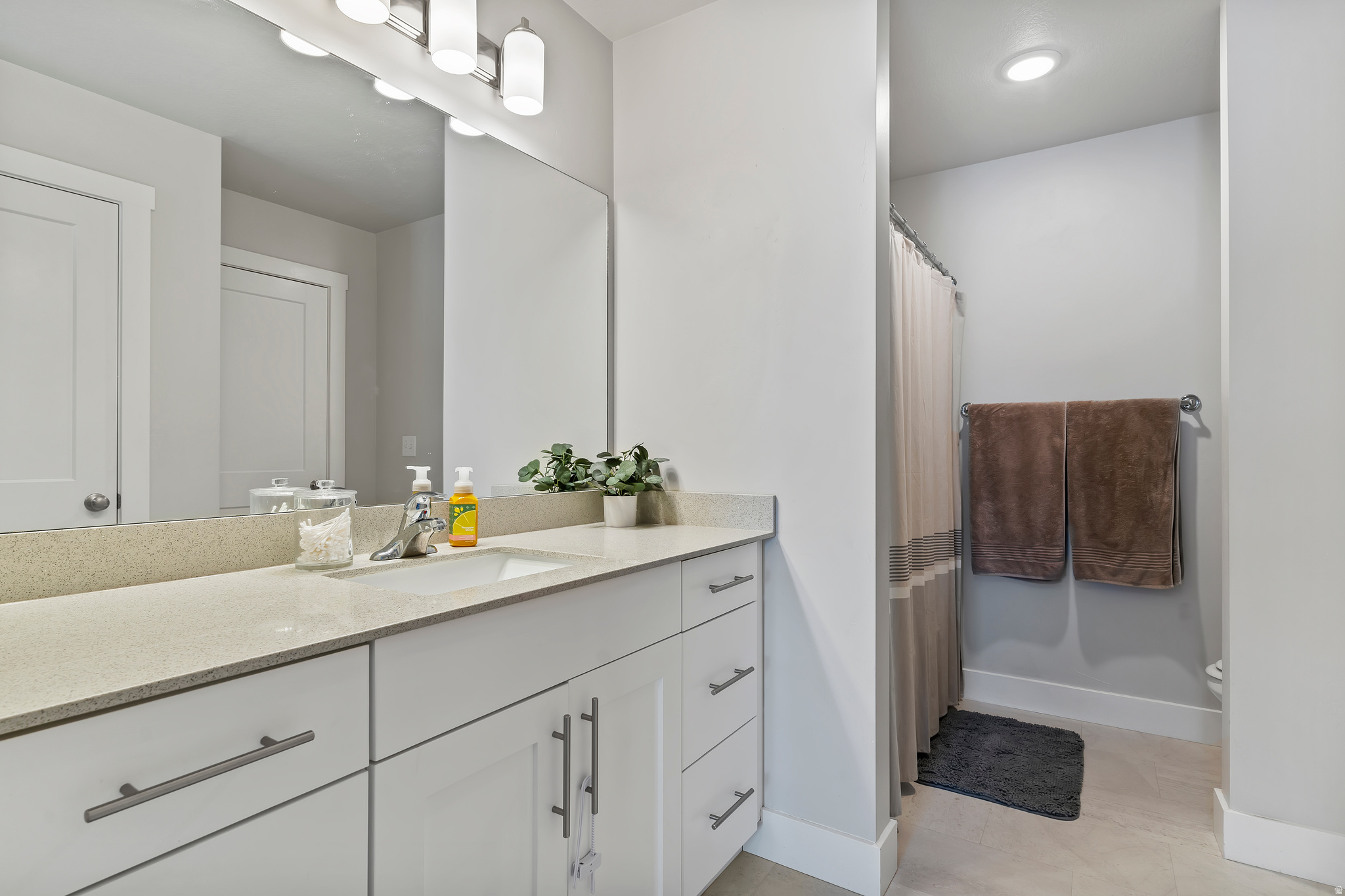 SYCAMORE PLACE - Residential