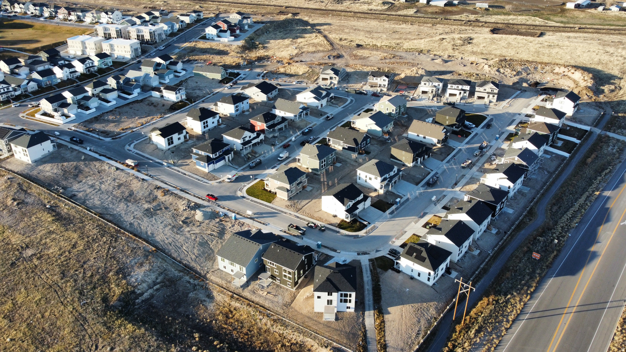 OQUIRRH WEST PHASE 3 - Residential