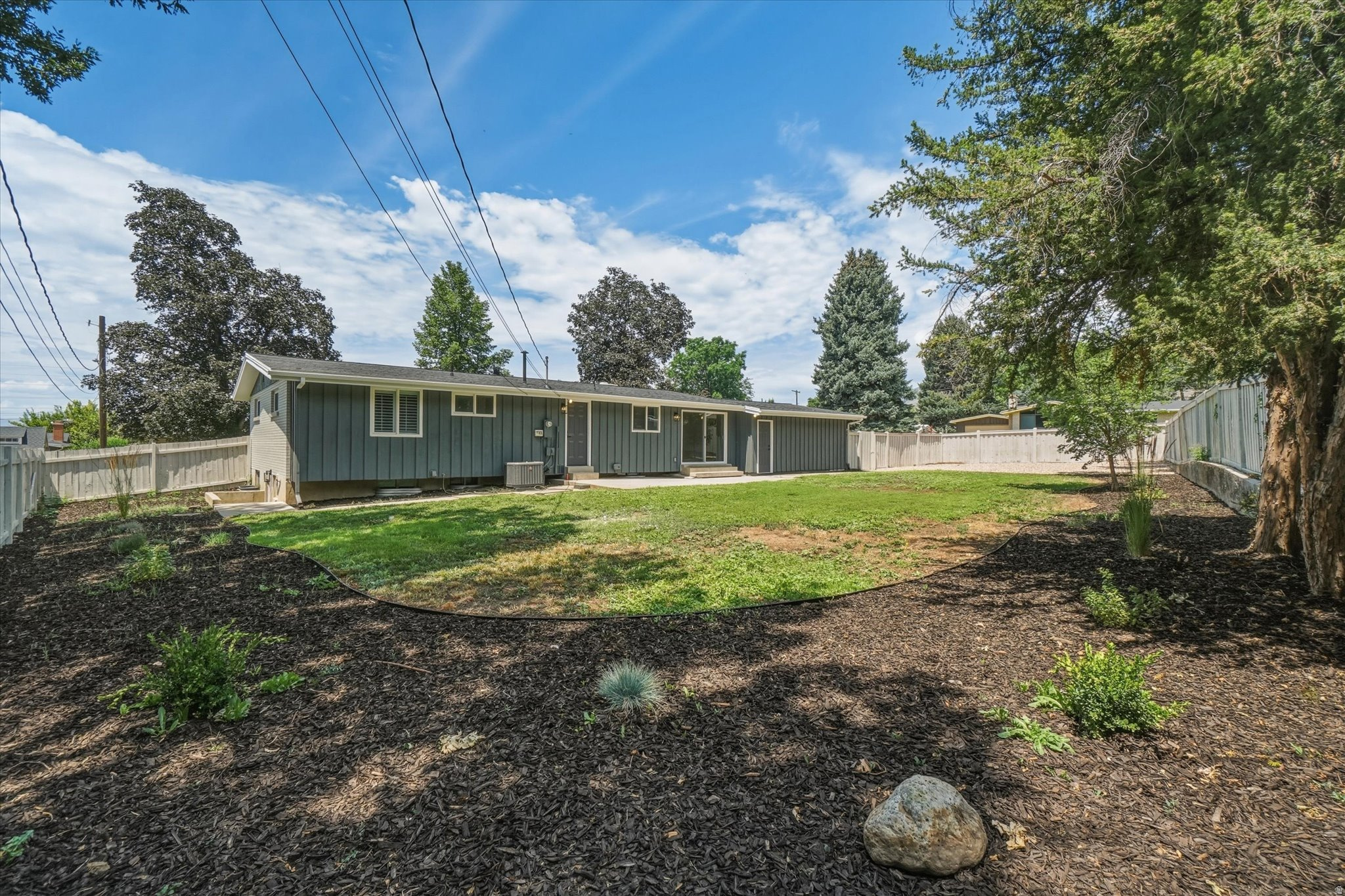VALLI-HI - Residential