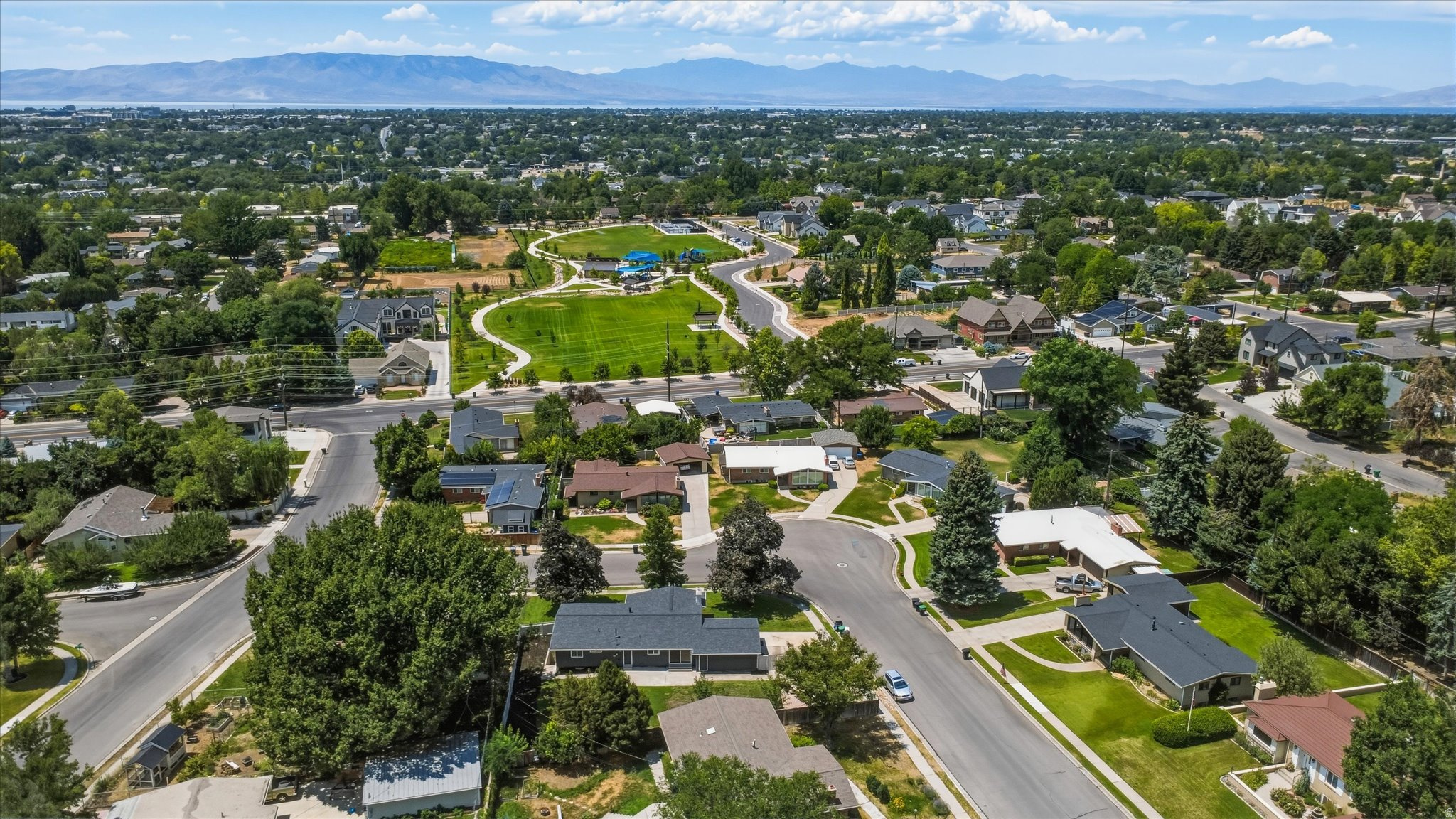VALLI-HI - Residential